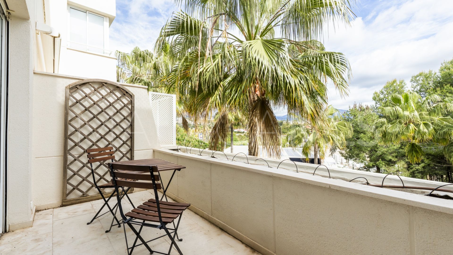 For sale Los Granados Playa apartment with 3 bedrooms