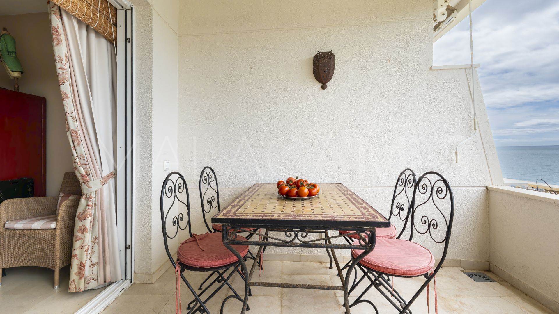 For sale Los Granados Playa apartment with 3 bedrooms