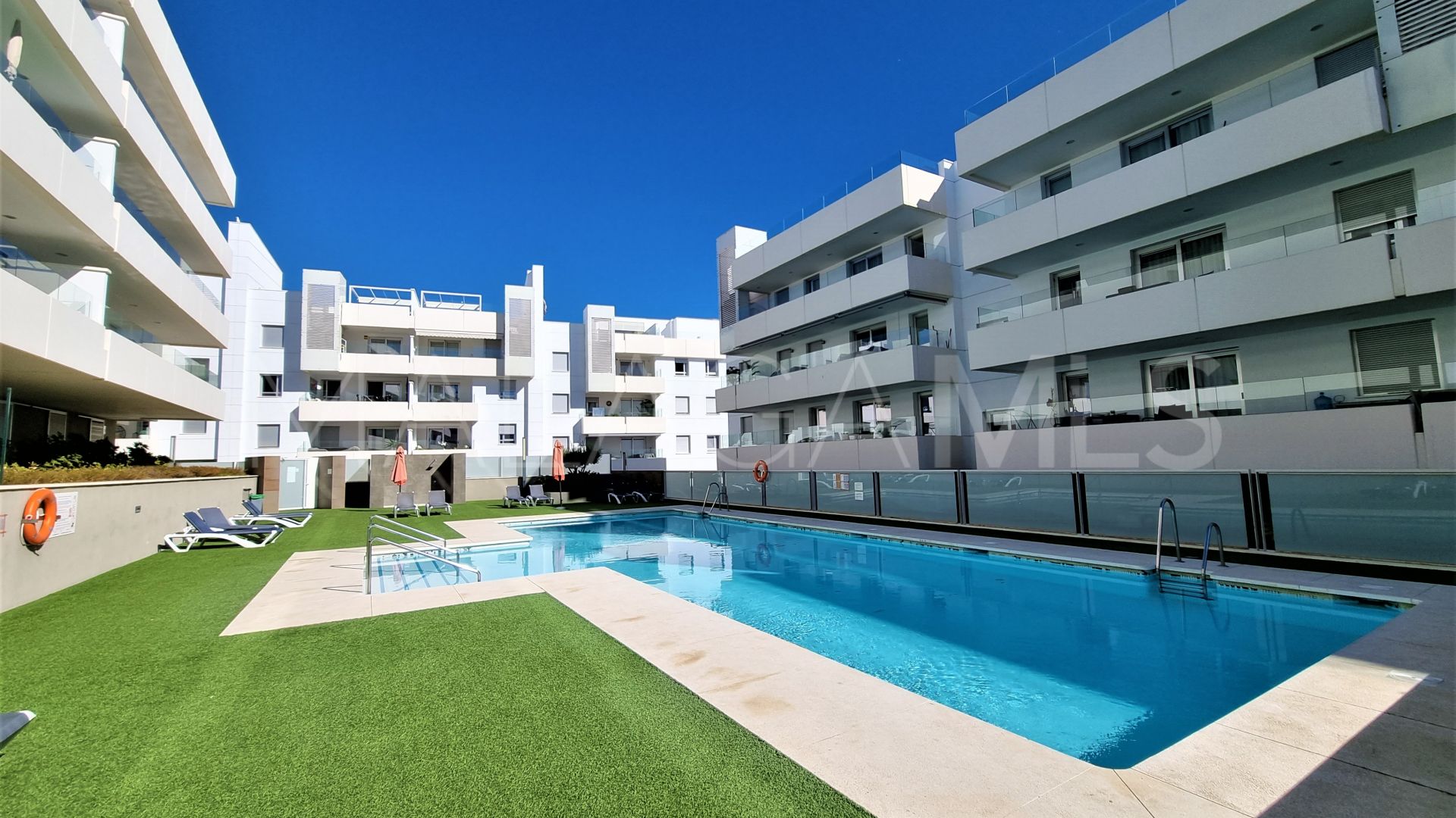 For sale apartment with 3 bedrooms in San Pedro Playa