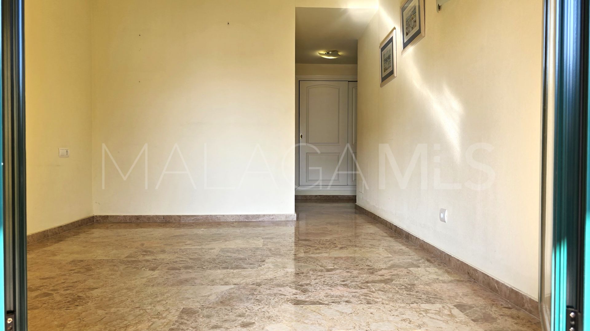 For sale apartment with 3 bedrooms in Los Naranjos