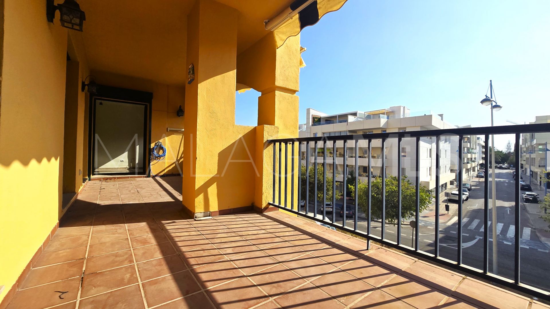 For sale apartment with 3 bedrooms in Los Naranjos