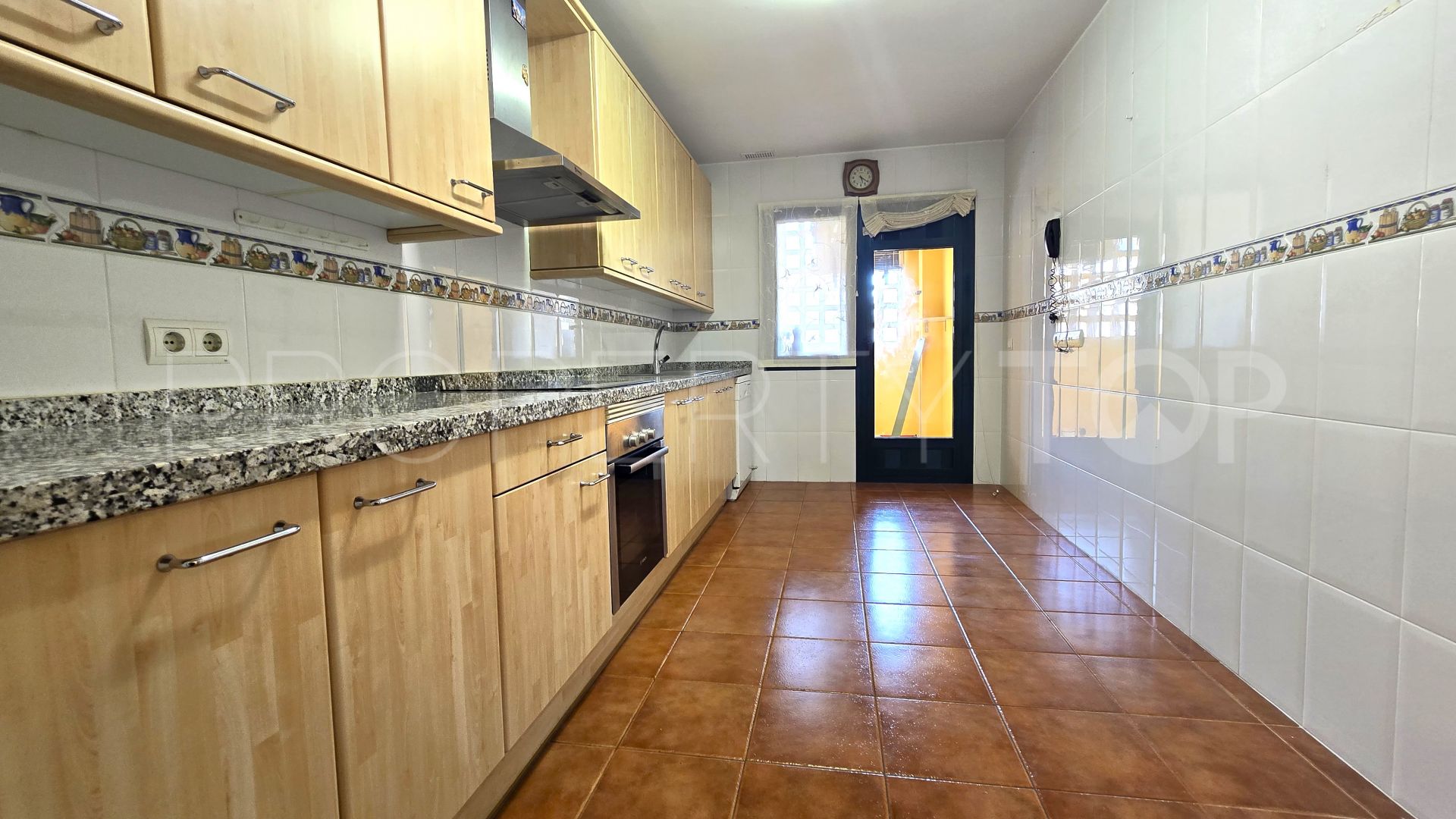 For sale apartment with 3 bedrooms in Los Naranjos