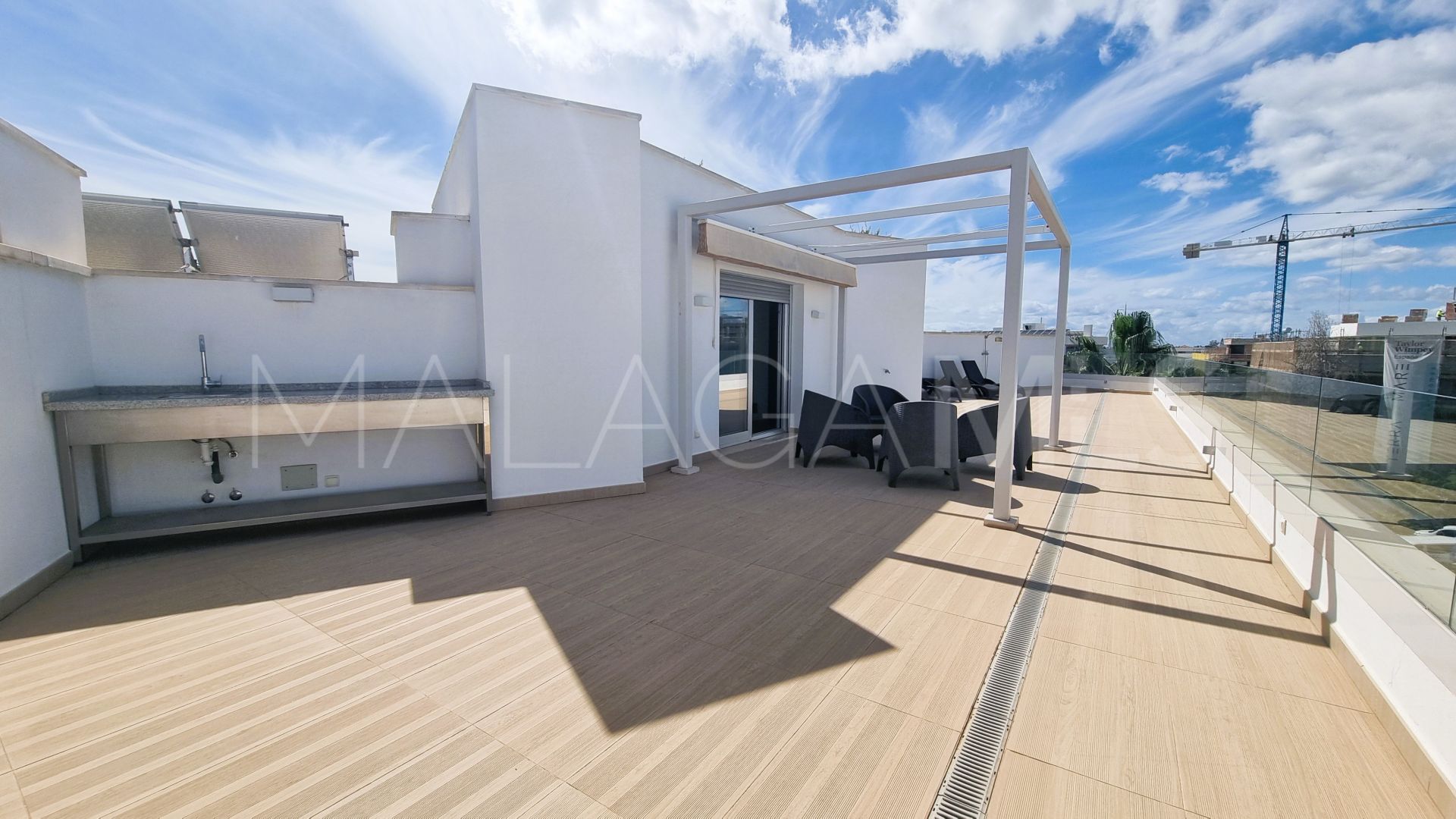 Duplex penthouse for sale in San Pedro Playa