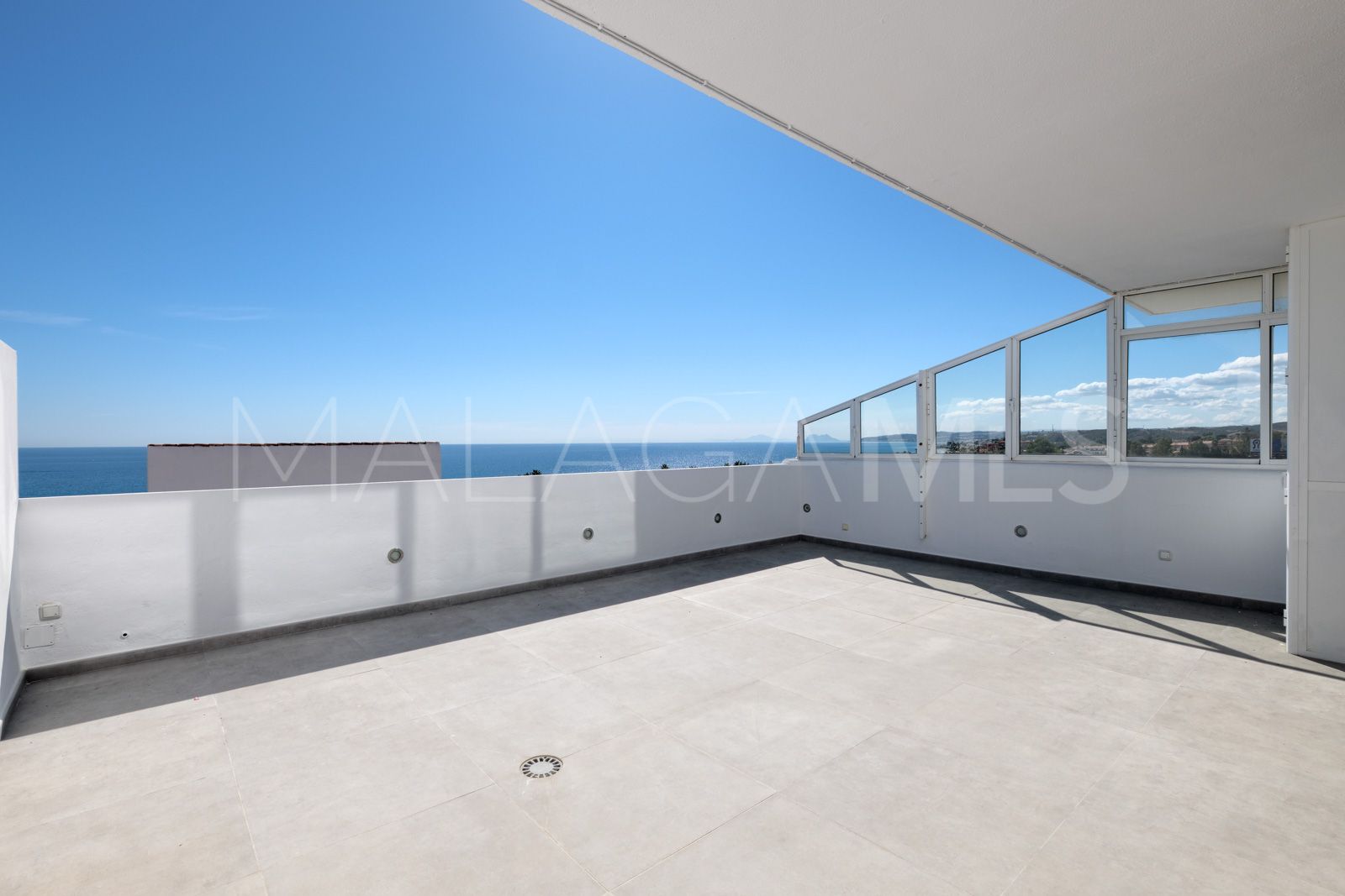 Duplex penthouse for sale in Estepona