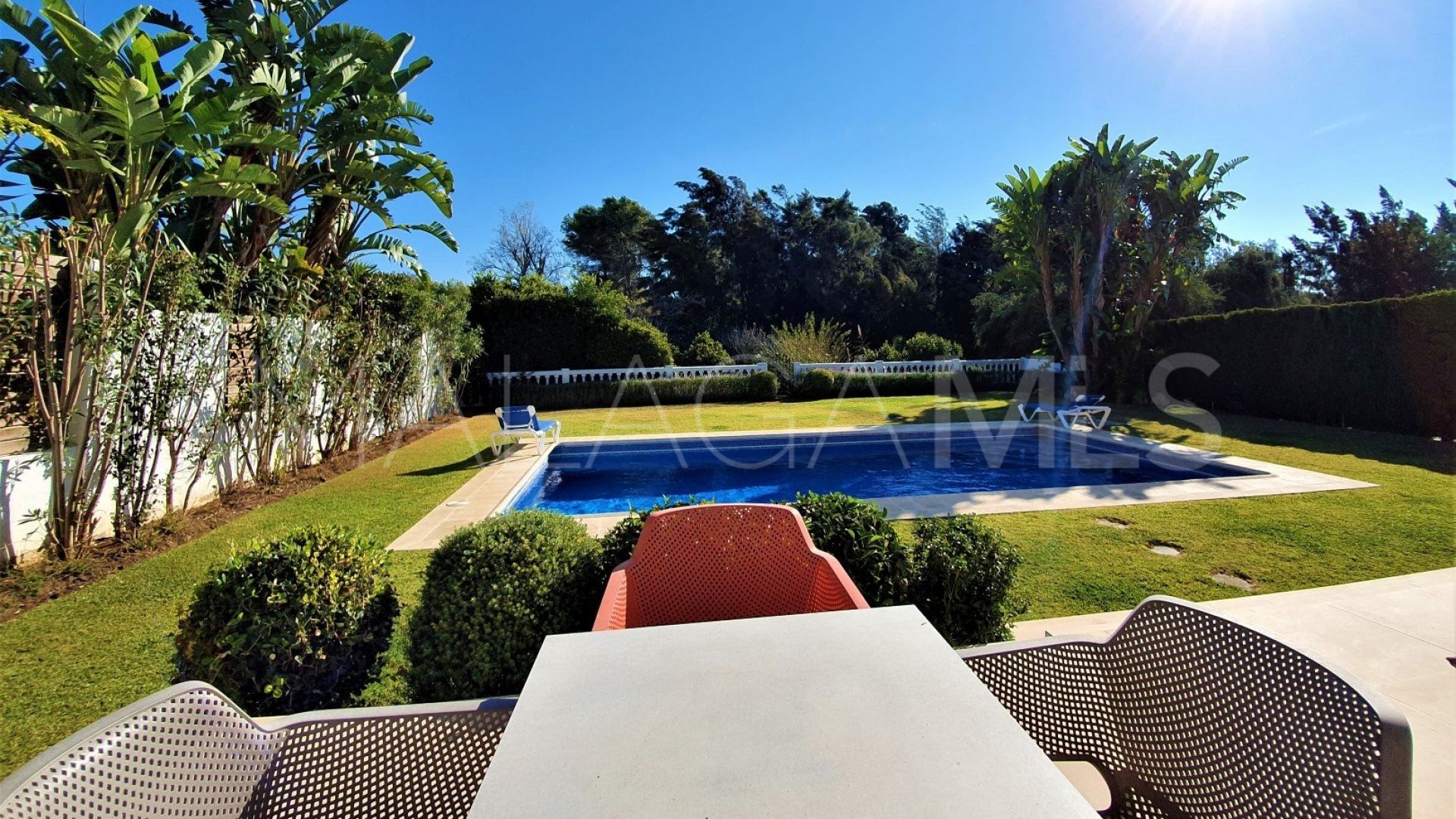 Villa for sale in Guadalmina Alta