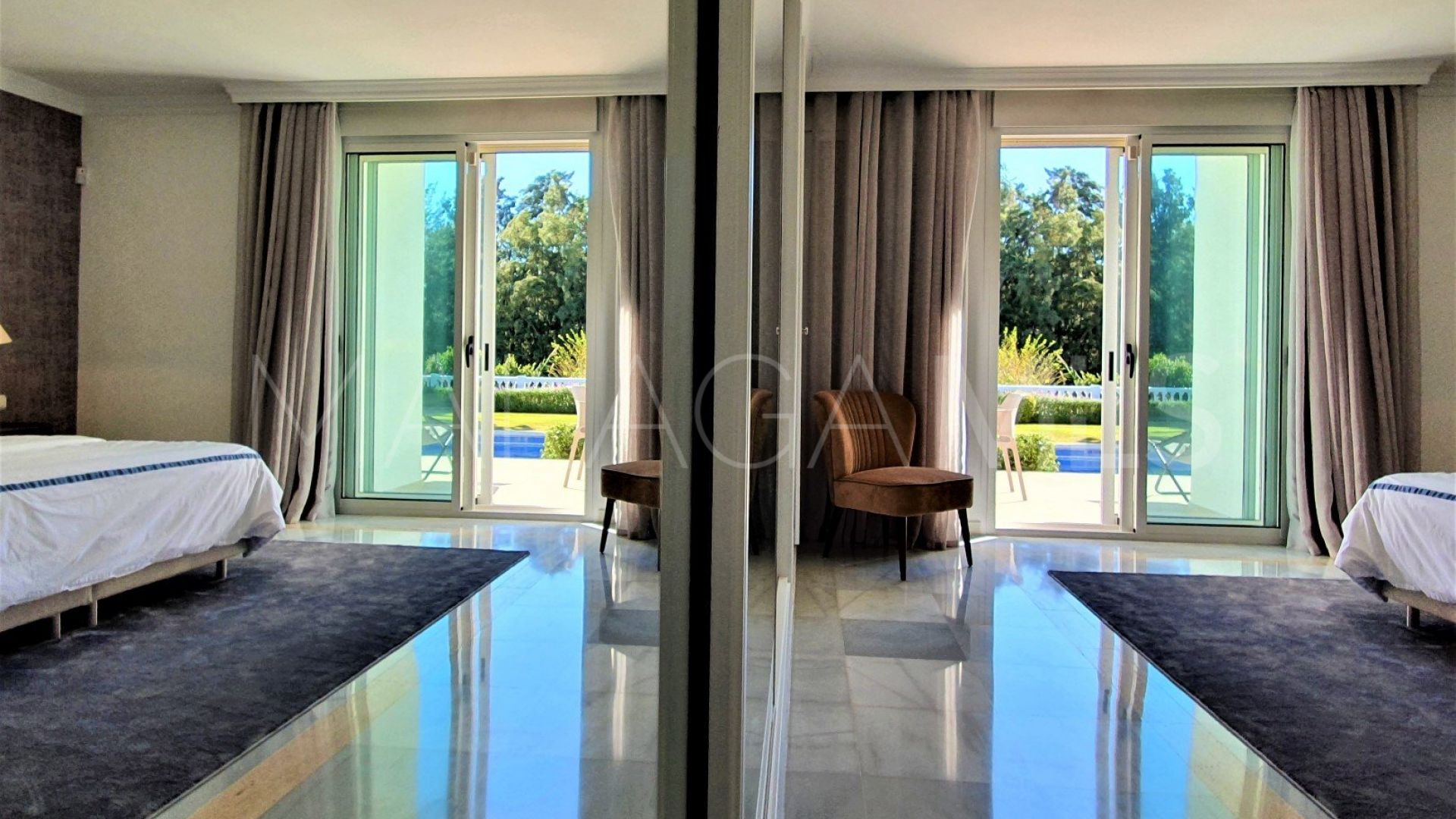 Villa for sale in Guadalmina Alta