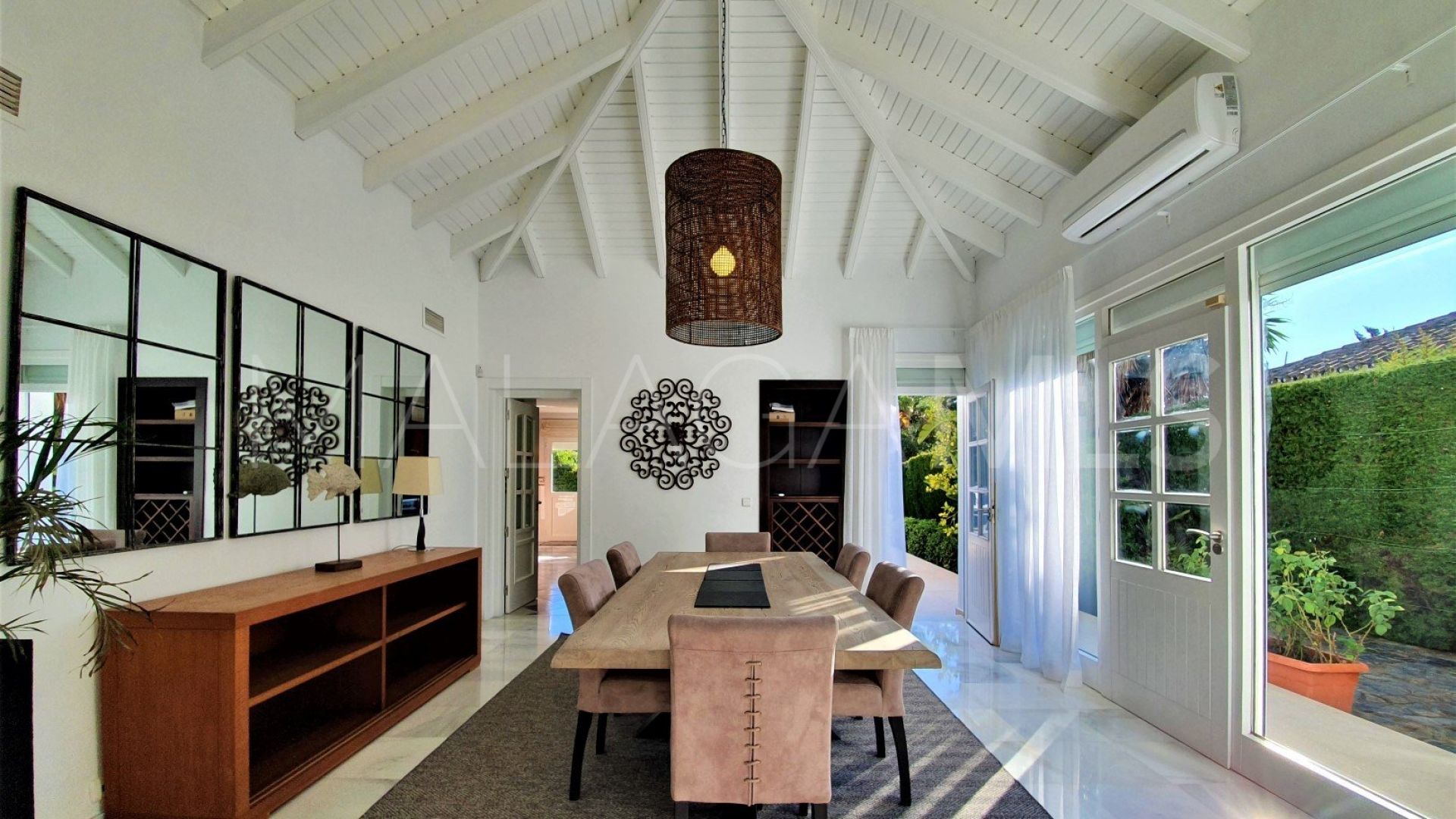 Villa for sale in Guadalmina Alta