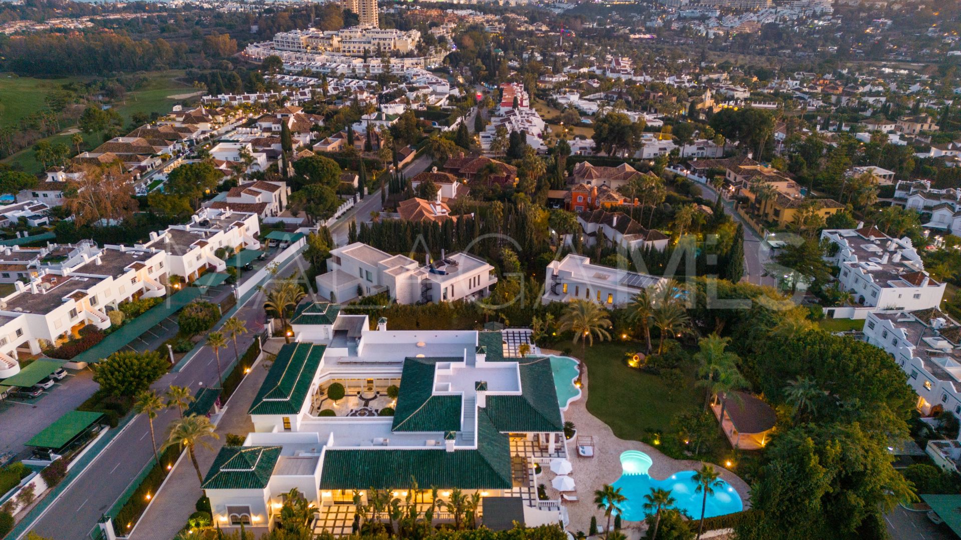 Nueva Andalucia, villa for sale