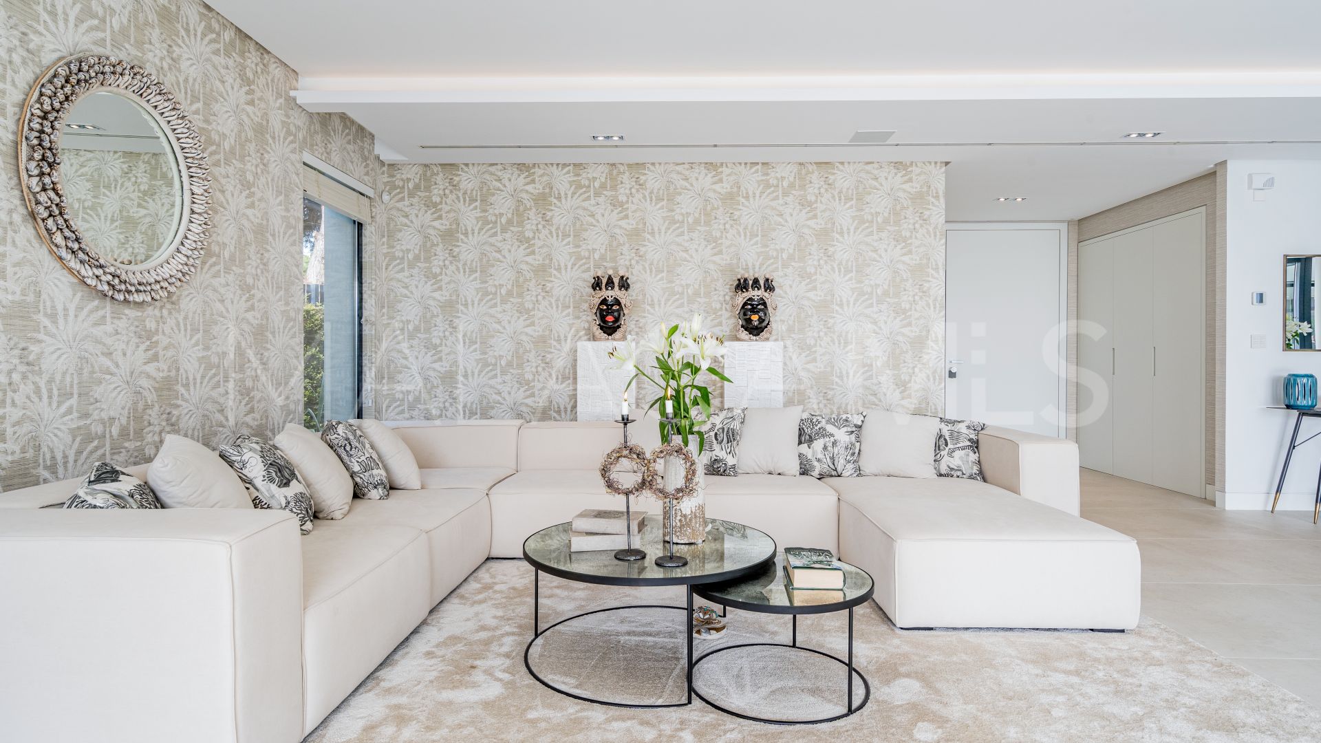 Villa for sale in Marbesa