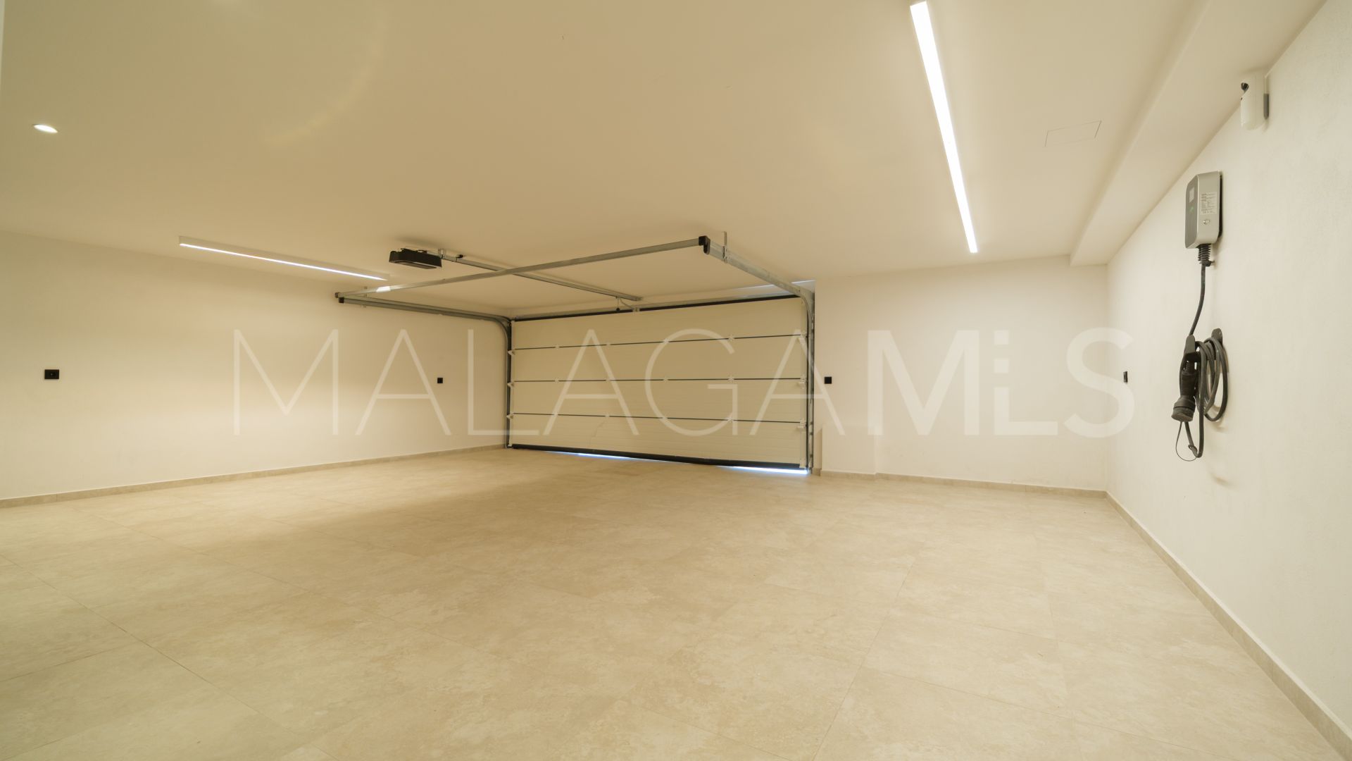 Villa for sale in Marbella Est