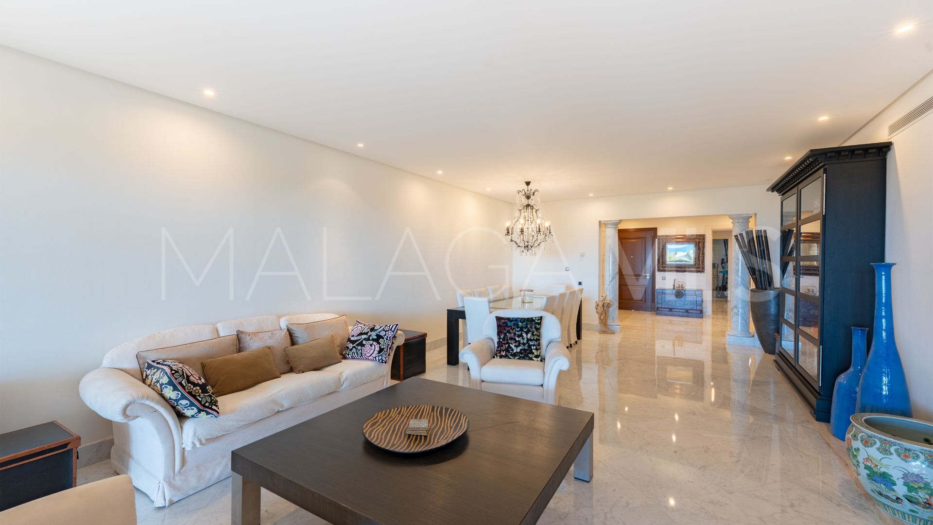 Appartement rez de chaussée for sale in Los Monteros Playa