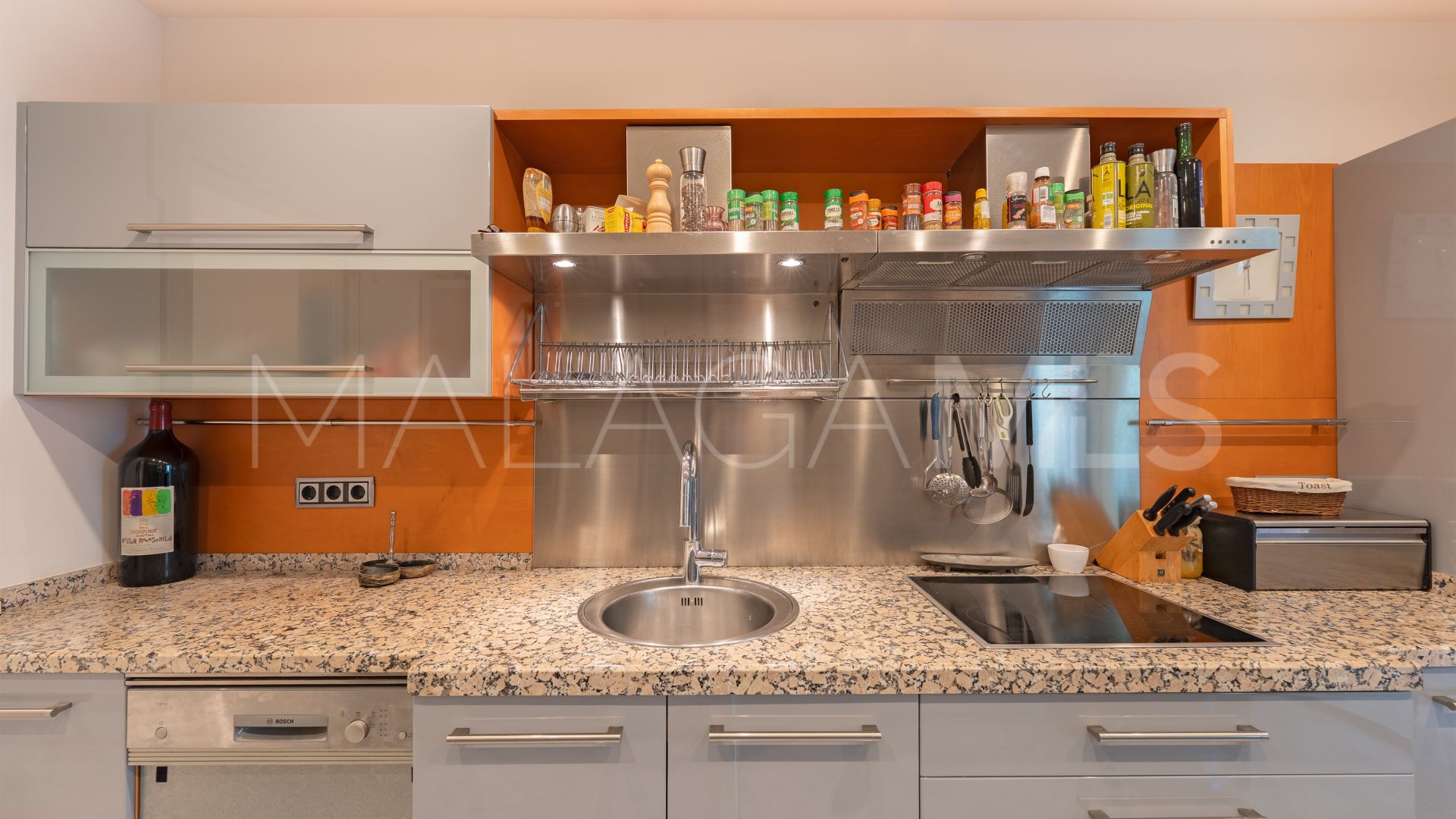 Appartement rez de chaussée for sale in Los Monteros Playa
