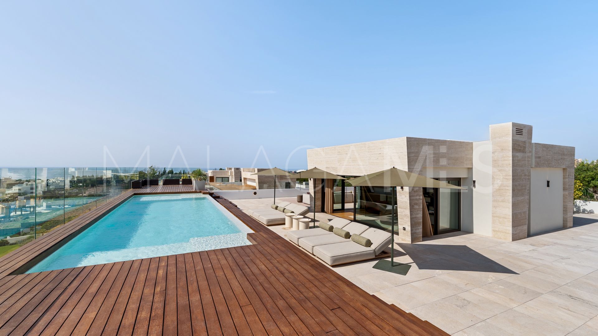Buy duplex penthouse in Epic Marbella