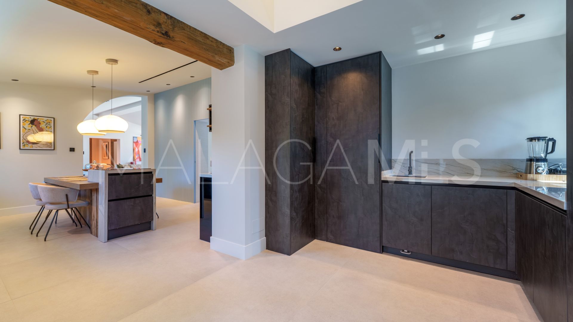 Villa for sale in Marbella - Puerto Banus