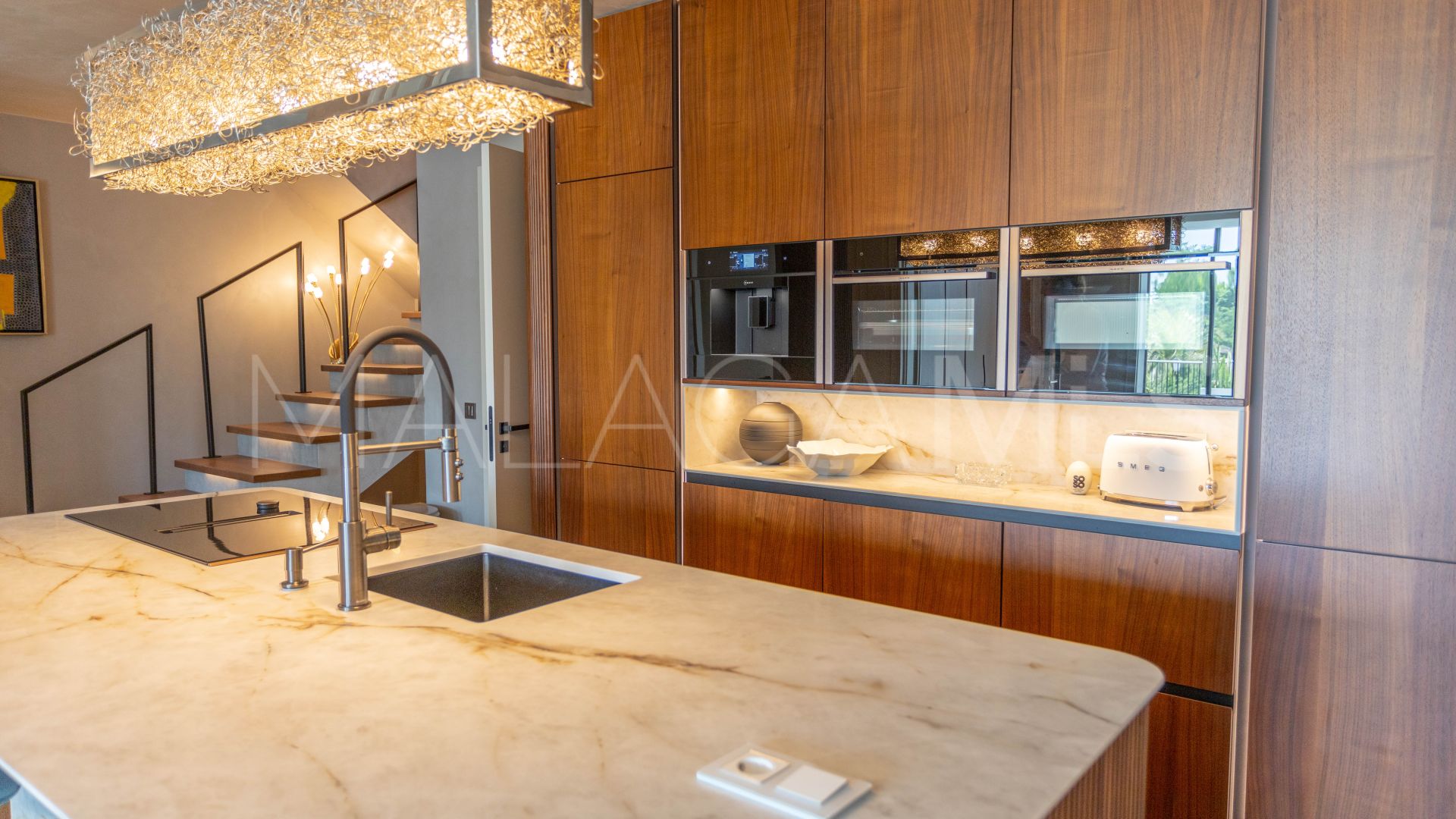 Villa for sale in Beach Side New Golden Mile