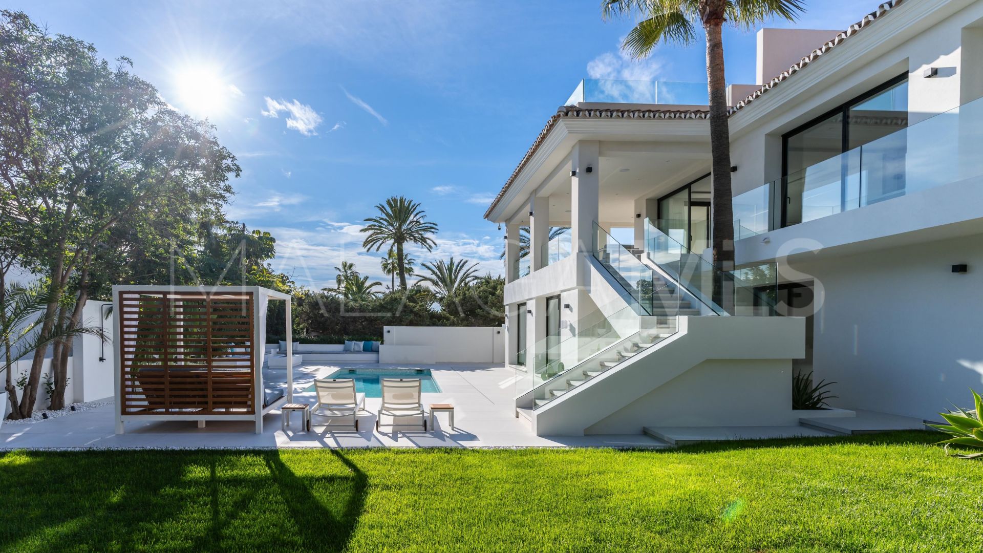 For sale villa in Marbesa