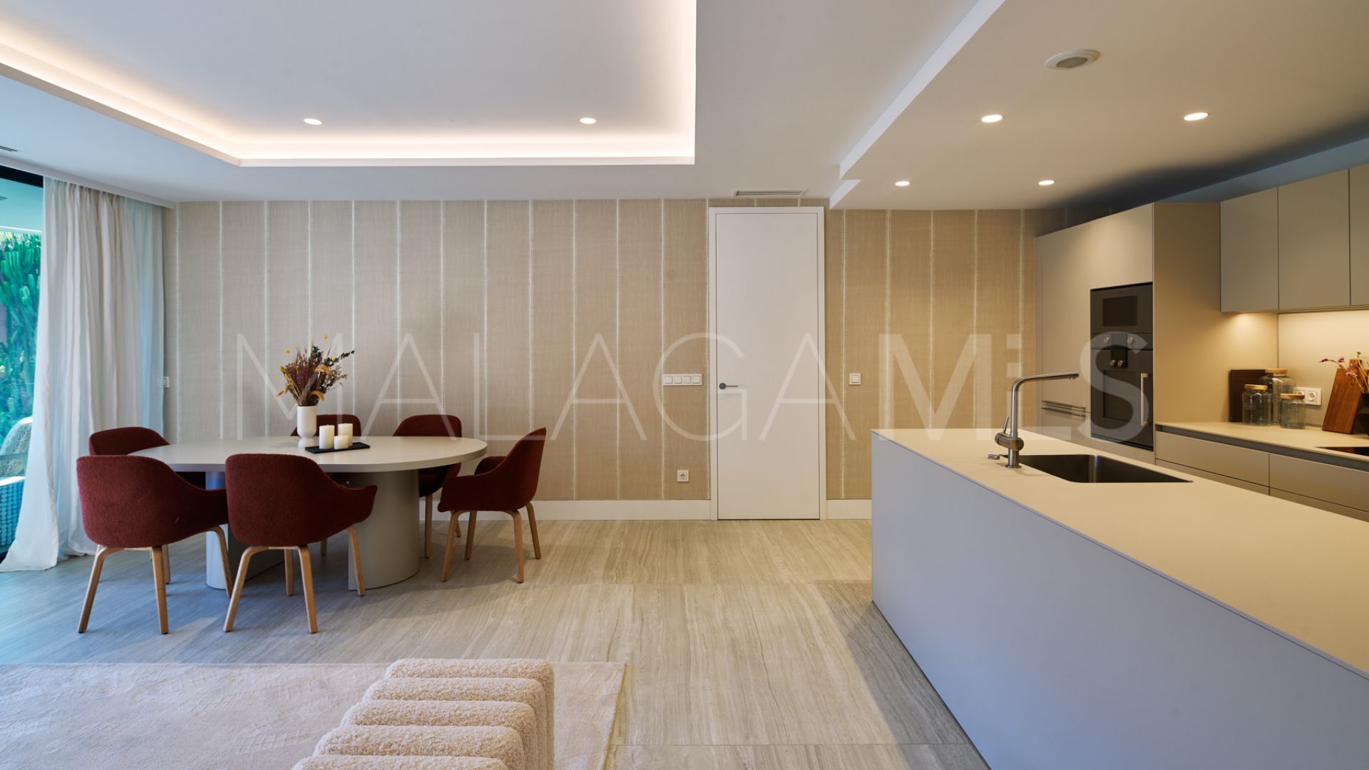Estepona, apartamento de 2 bedrooms a la venta