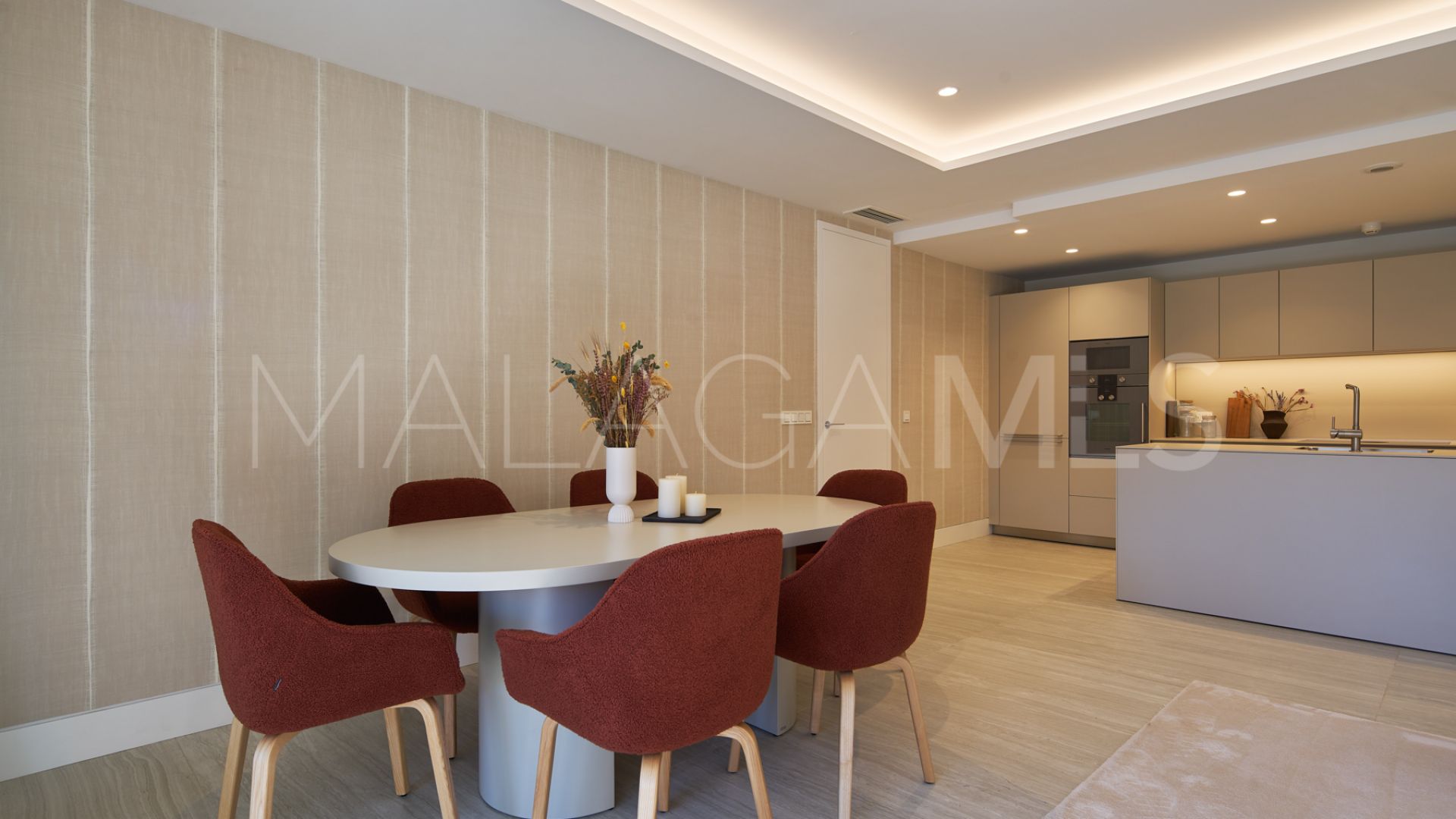 Estepona, apartamento de 2 bedrooms a la venta