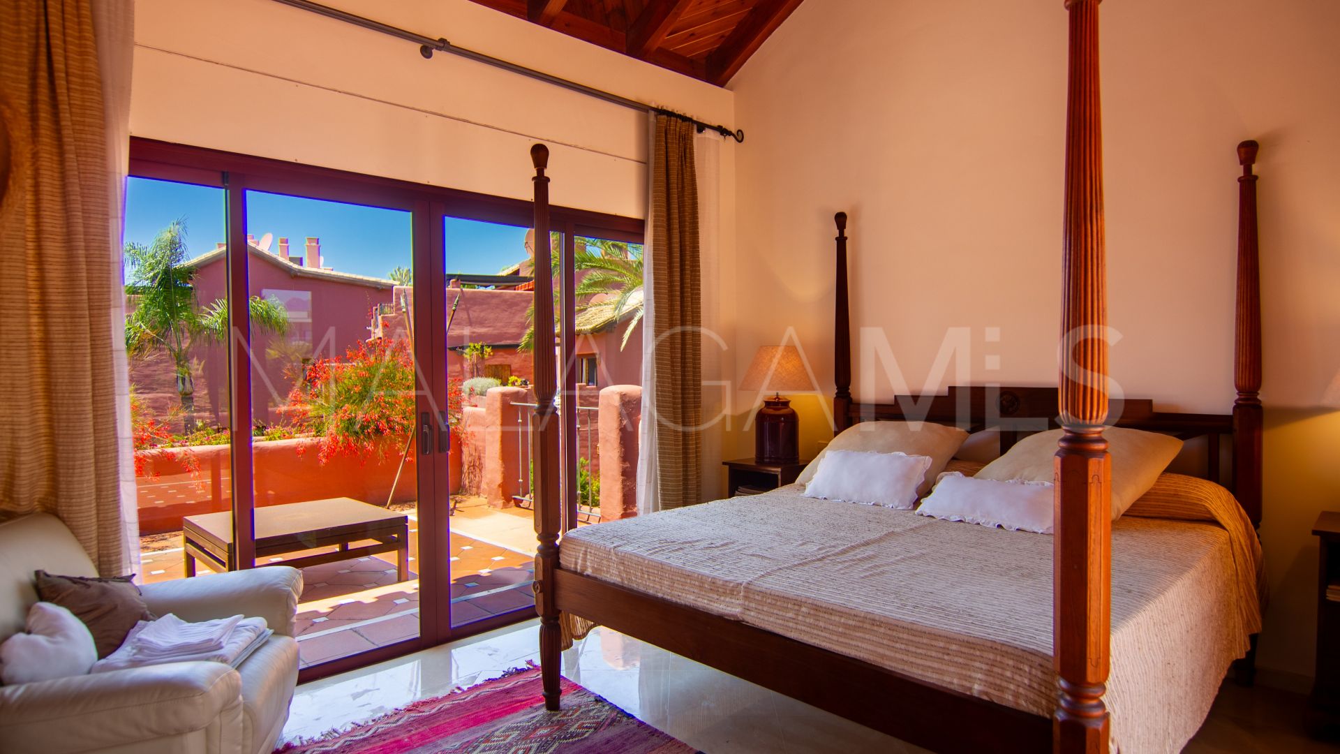 Atico duplex for sale de 3 bedrooms in Menara Beach