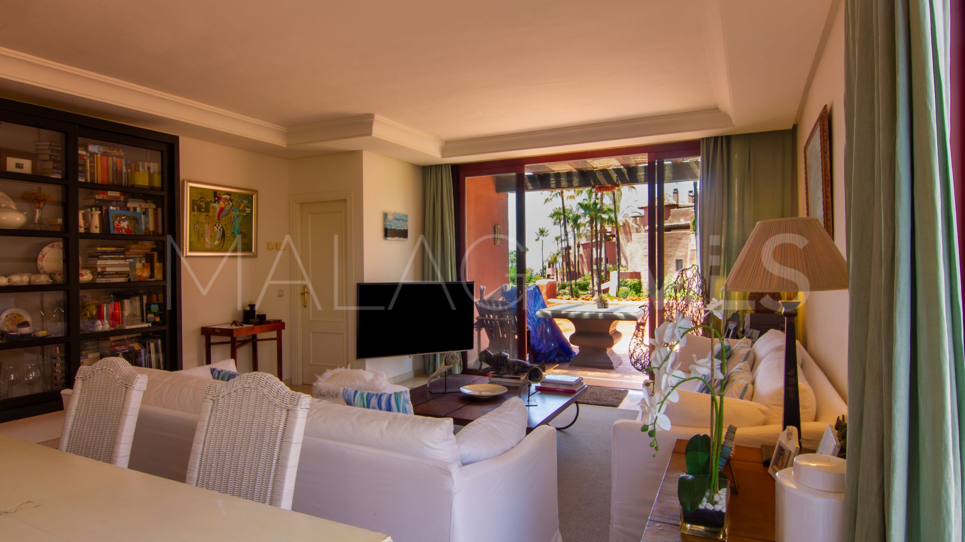 Atico duplex for sale de 3 bedrooms in Menara Beach