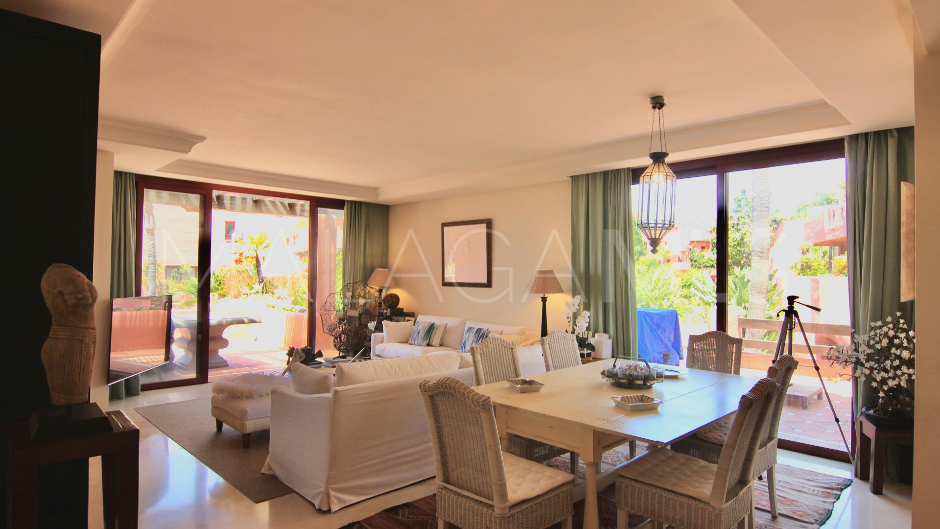 Atico duplex for sale de 3 bedrooms in Menara Beach