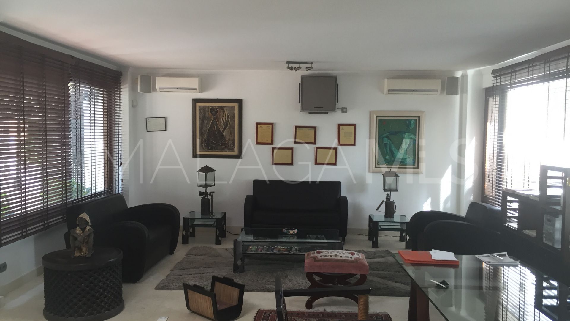 Villa for sale in Las Brisas