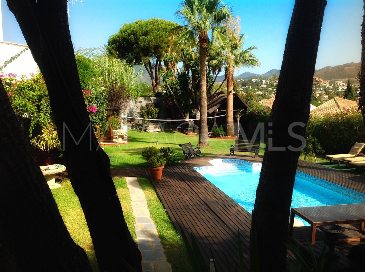 Villa for sale in Las Brisas