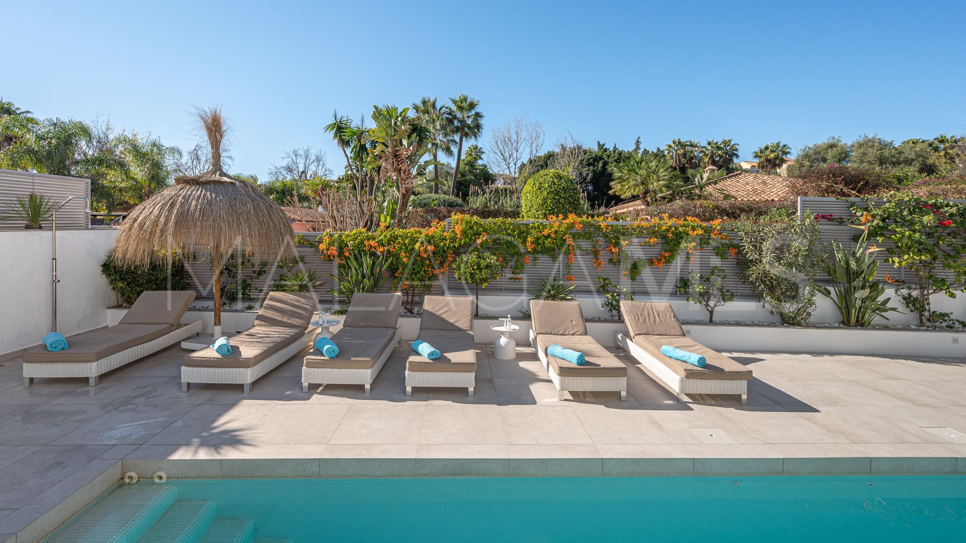 Villa with 4 bedrooms for sale in Marbella Golden Mile