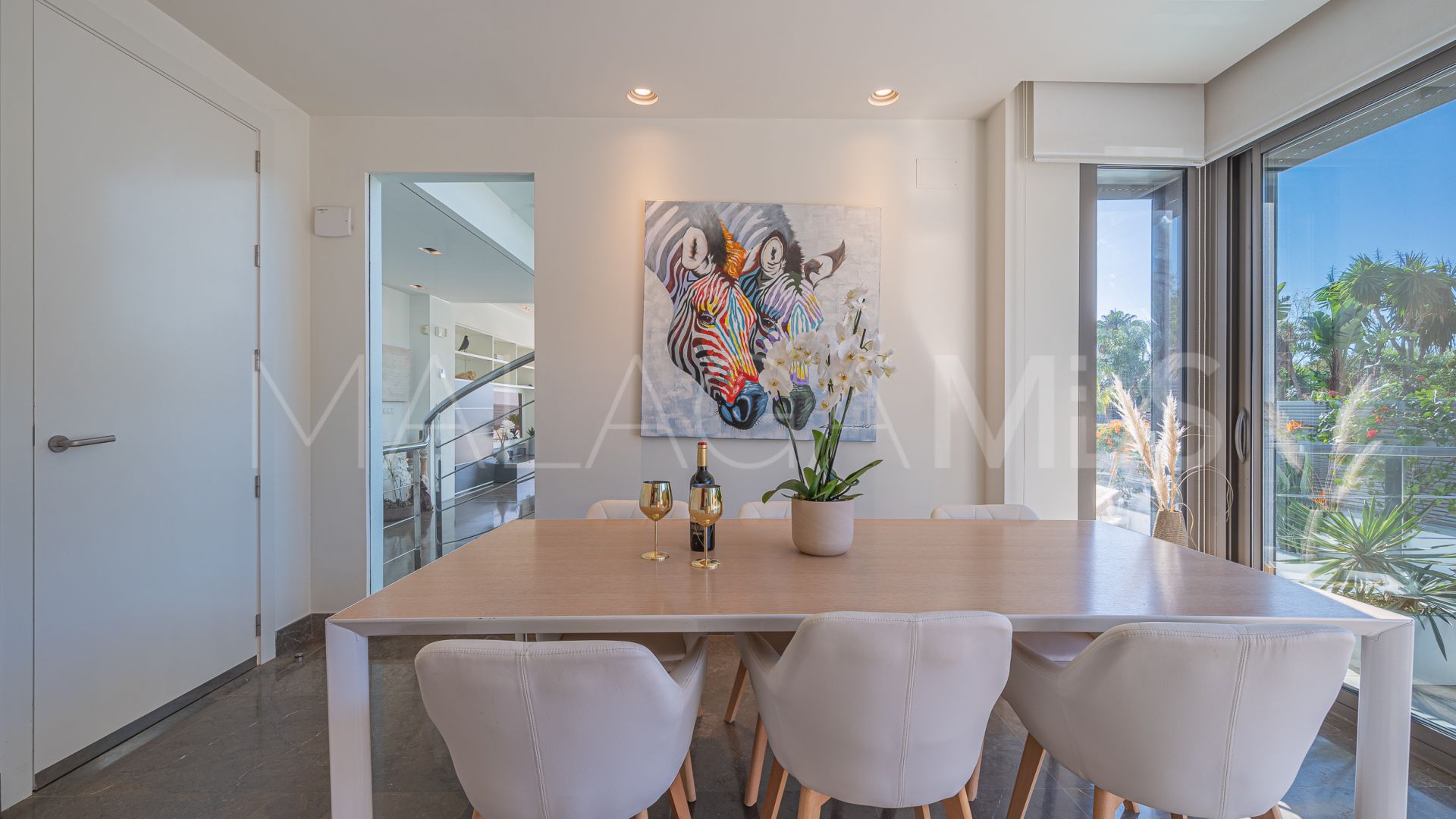 Villa with 4 bedrooms for sale in Marbella Golden Mile