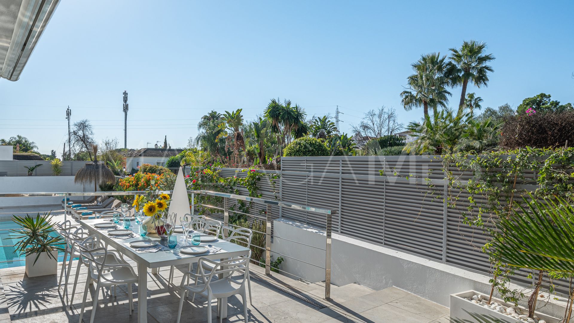 Villa with 4 bedrooms for sale in Marbella Golden Mile