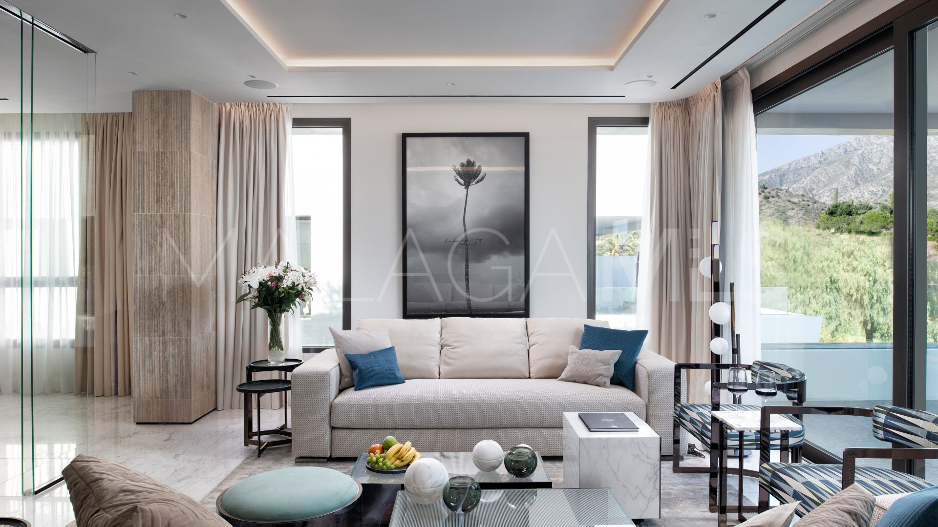 3 bedrooms duplex penthouse for sale in Marbella Golden Mile
