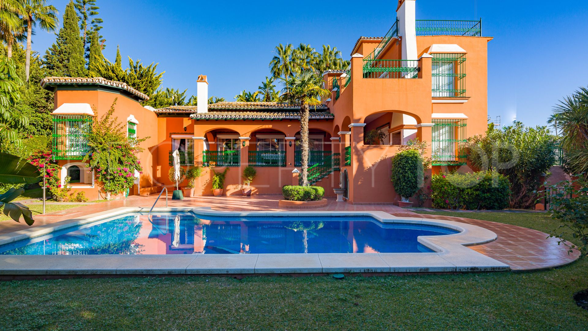 Bahia de Marbella, villa en venta