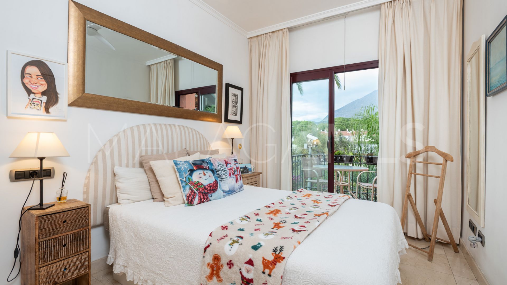 5 bedrooms semi detached house for sale in Altos de Puente Romano