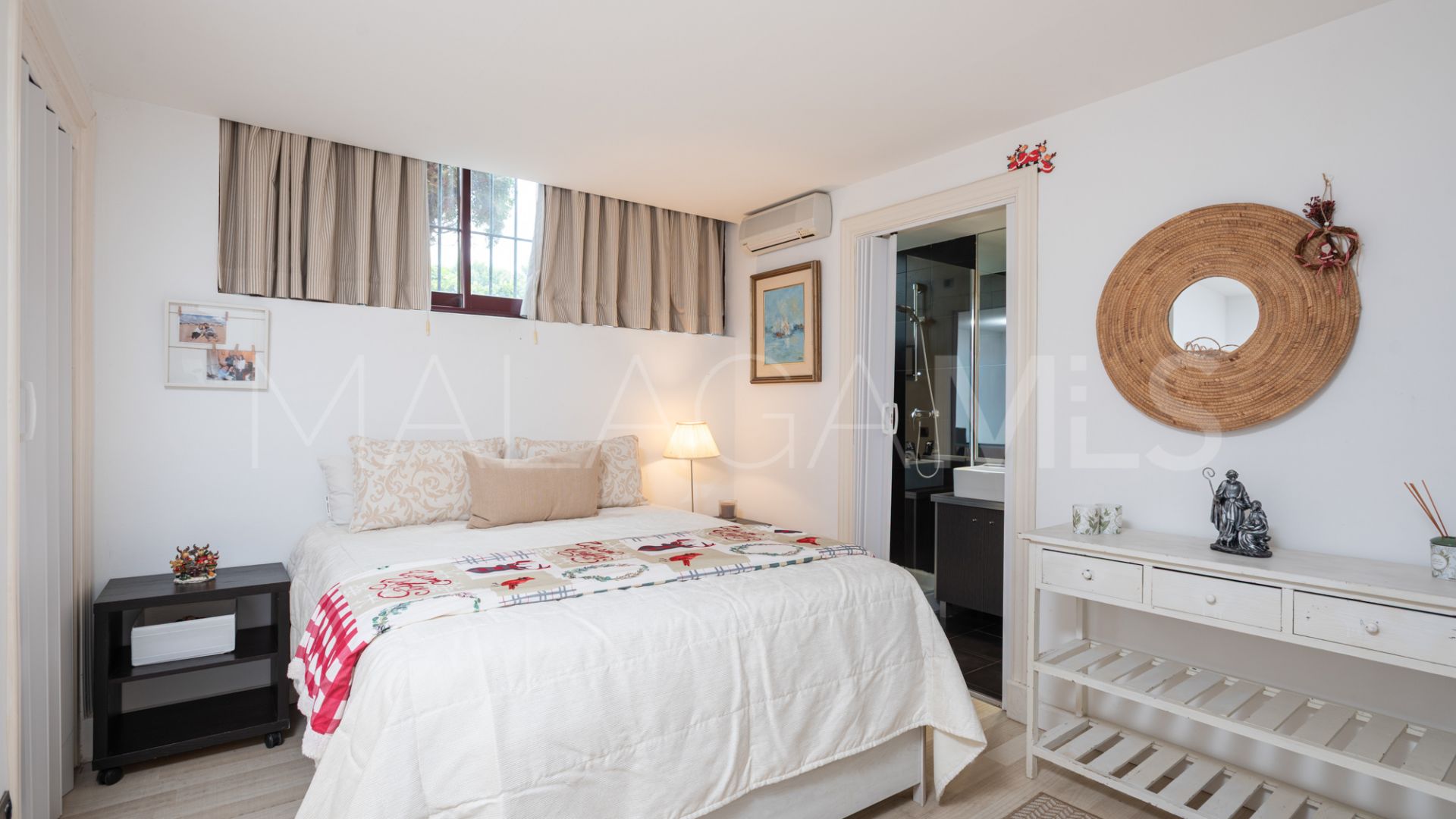 5 bedrooms semi detached house for sale in Altos de Puente Romano