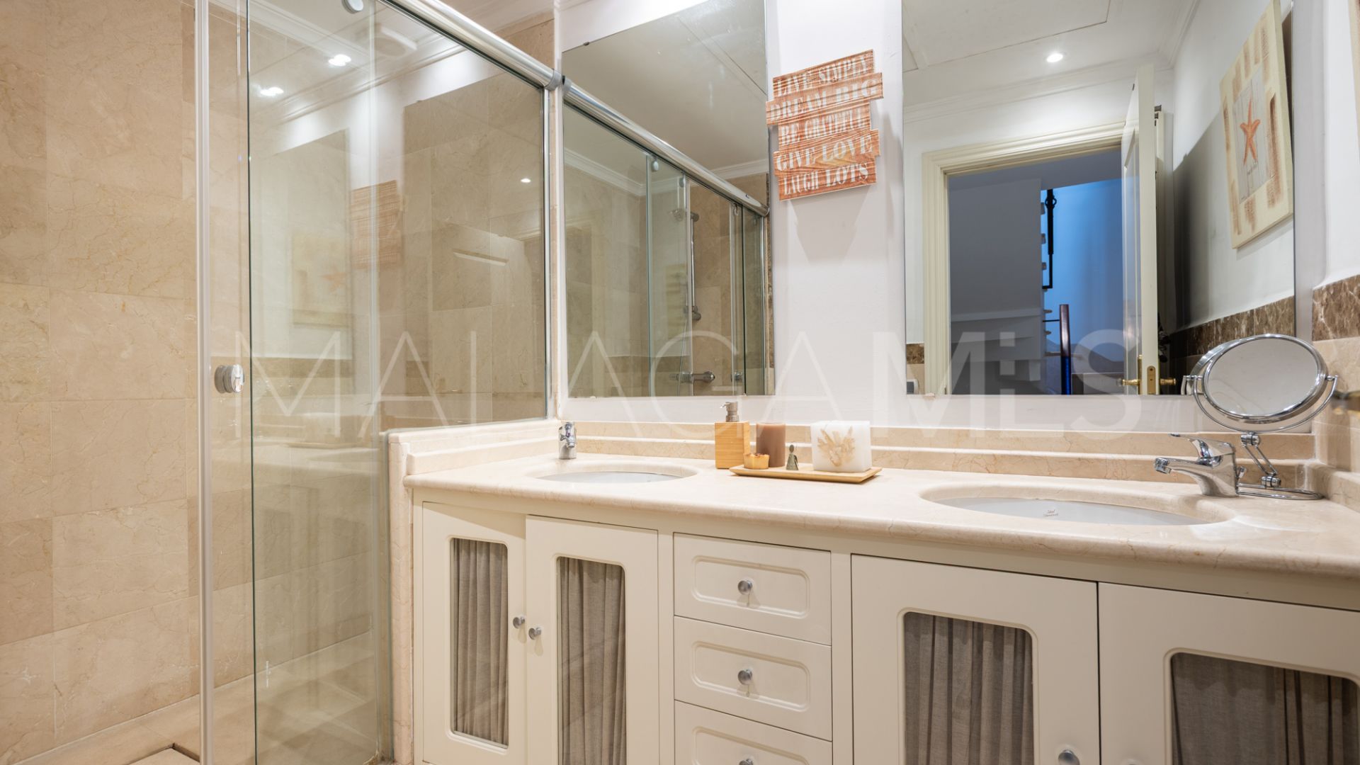 5 bedrooms semi detached house for sale in Altos de Puente Romano