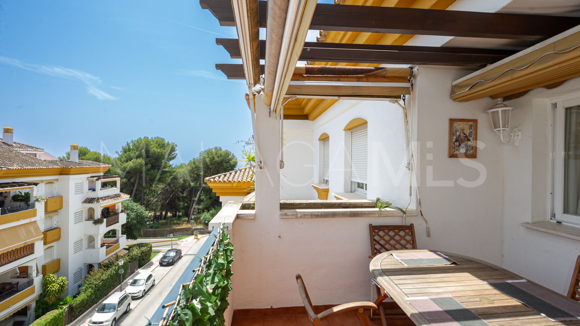 Zweistöckiges penthouse for sale in Los Pinos de Nagüeles