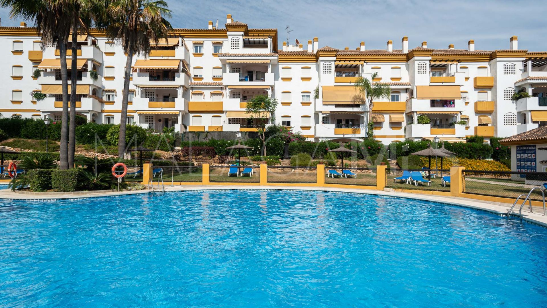 Zweistöckiges penthouse for sale in Los Pinos de Nagüeles