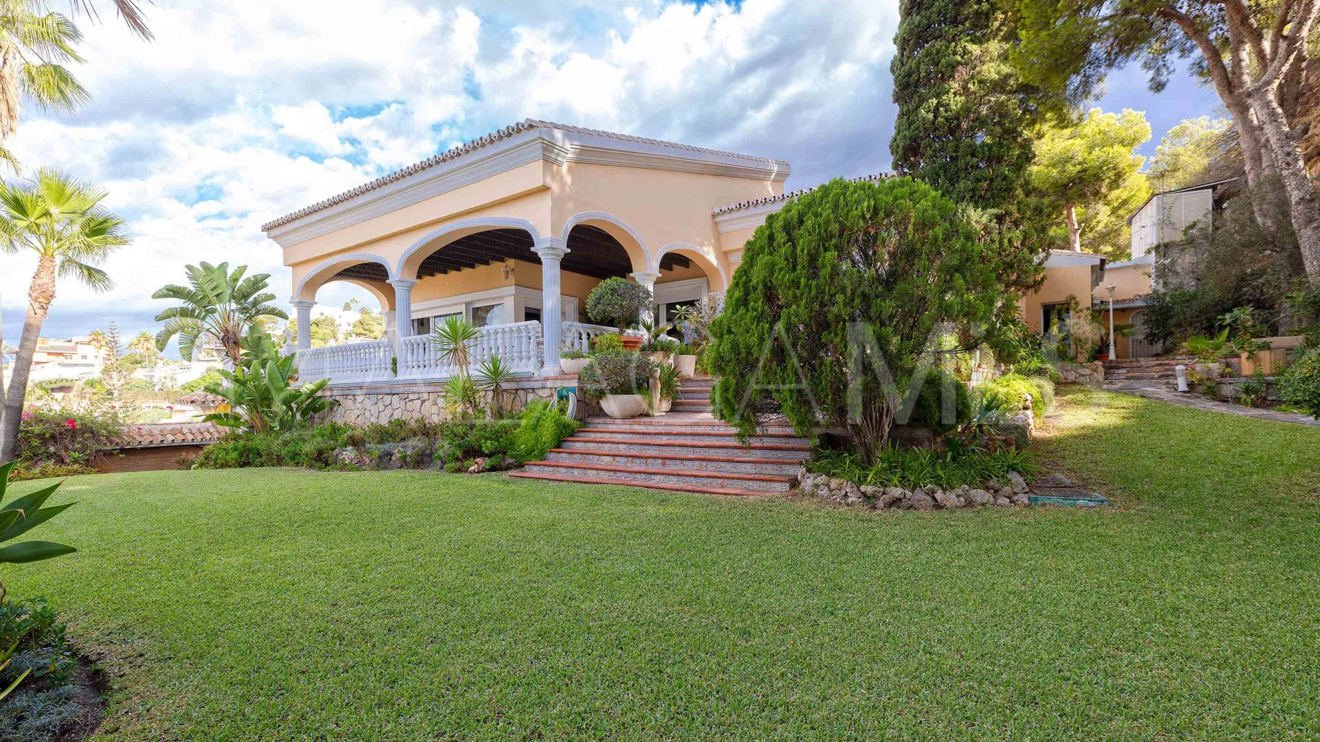 Villa for sale in El Candado