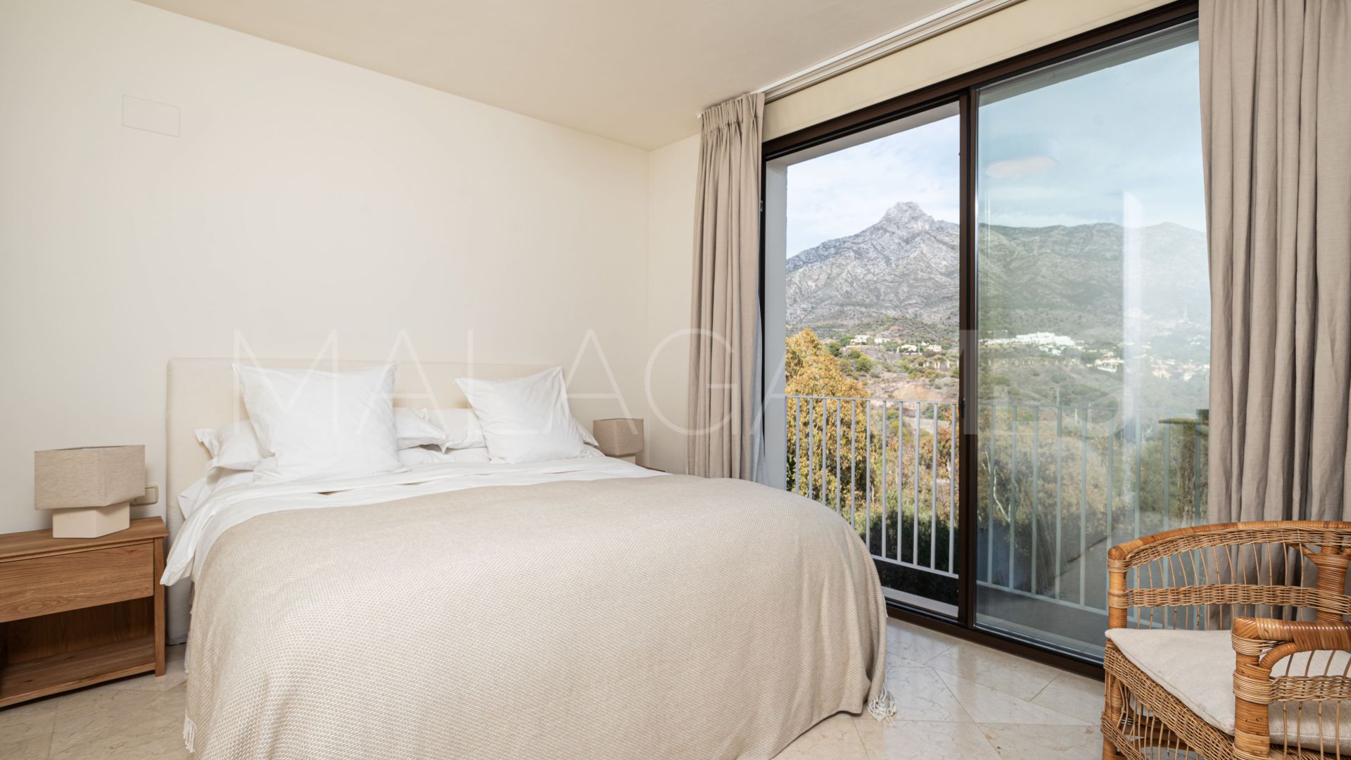 Villa with 5 bedrooms for sale in Las Lomas del Marbella Club