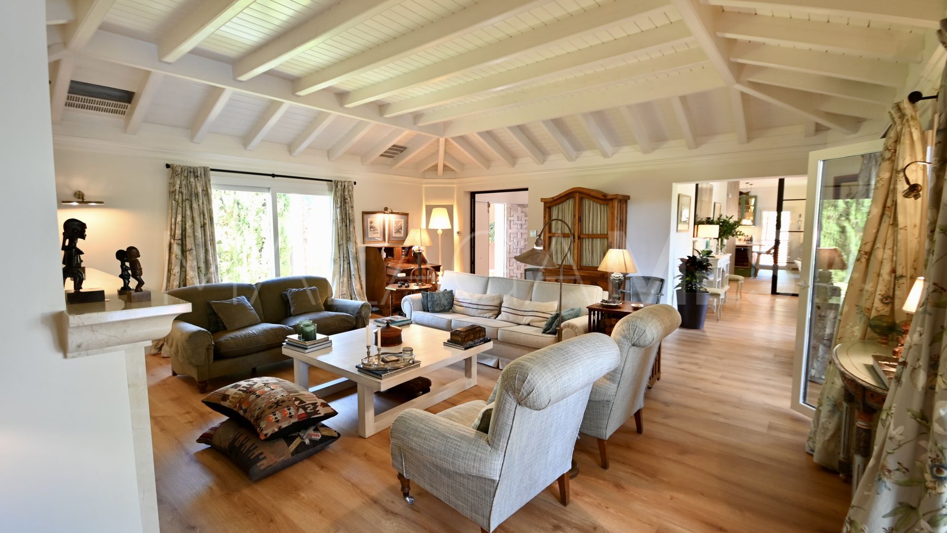 Villa for sale in Marbella Golden Mile