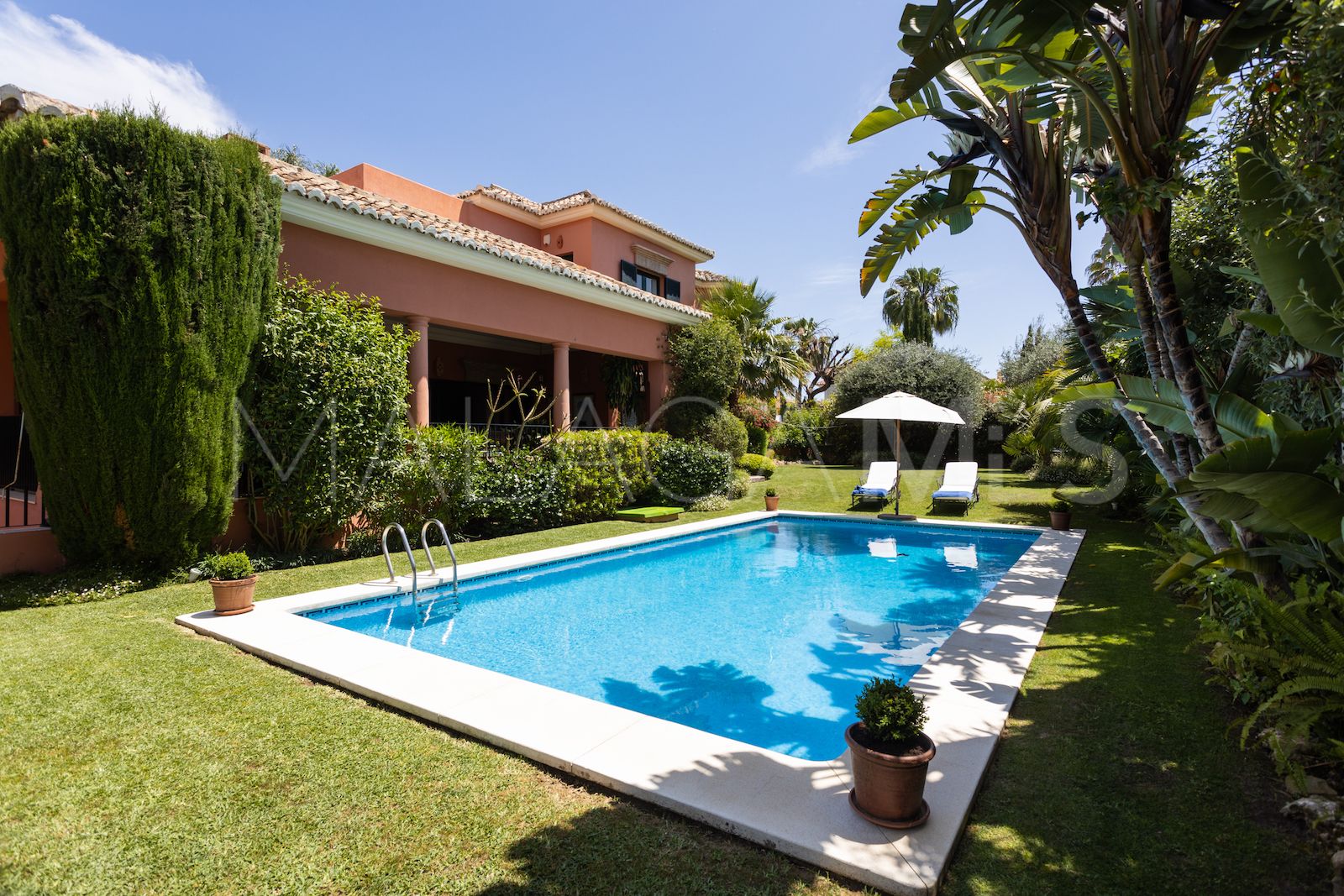 Villa for sale in Marbella Golden Mile