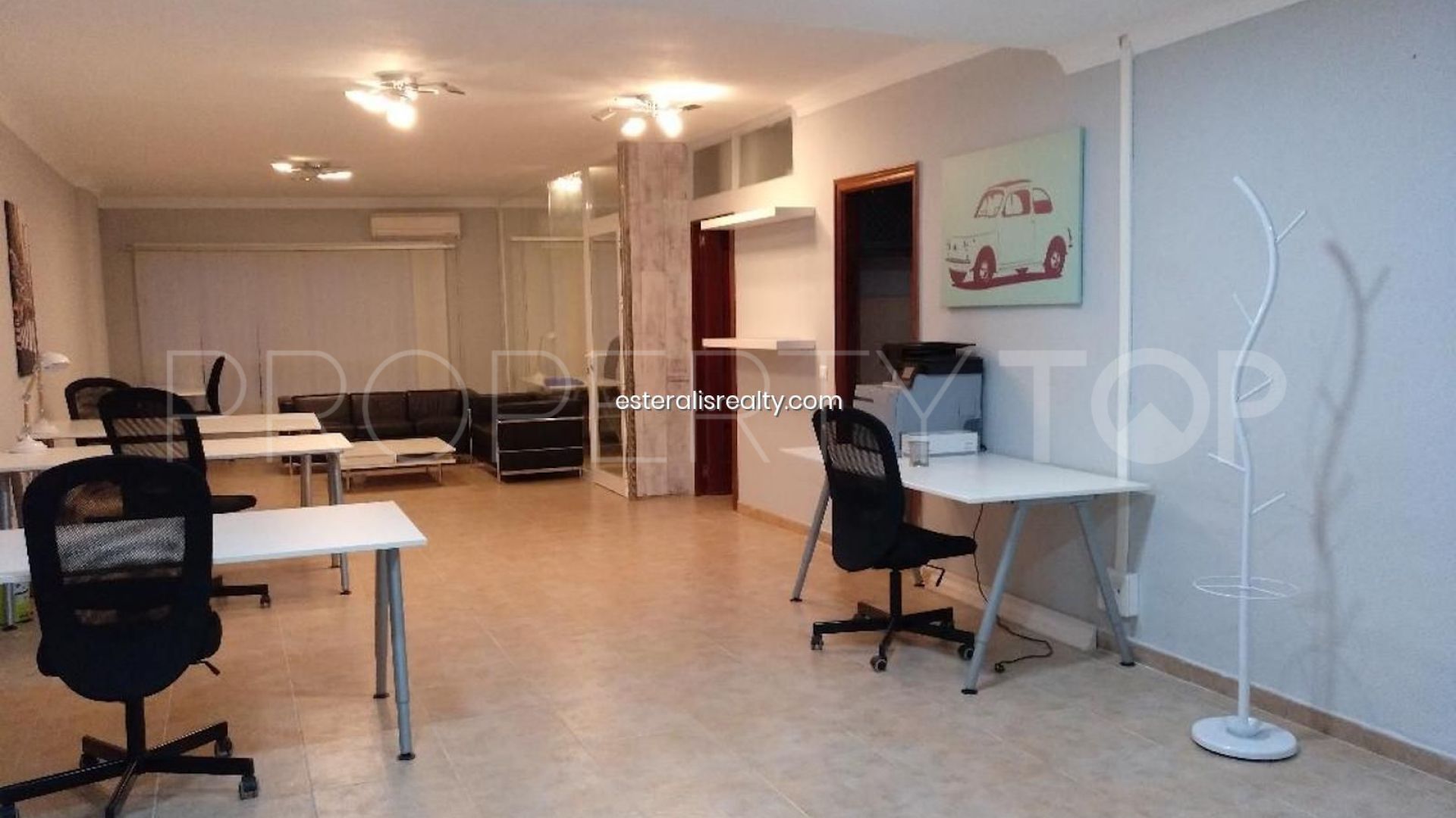 Buy 2 bedrooms office in S. Pedro Centro