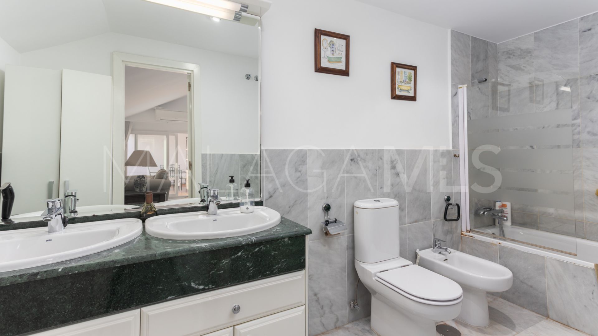 Duplex penthouse for sale in San Pedro de Alcantara