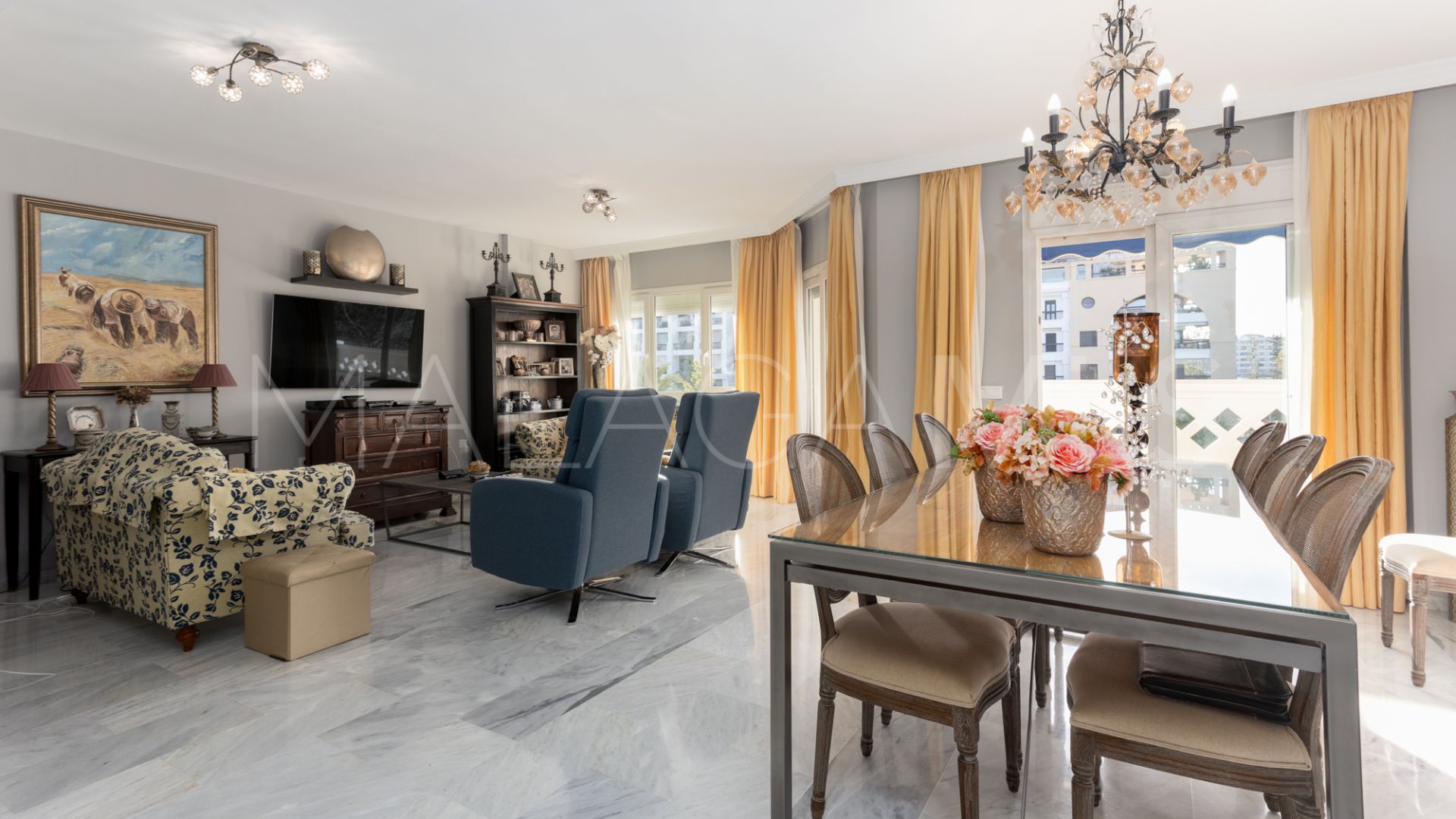 Duplex penthouse for sale in San Pedro de Alcantara