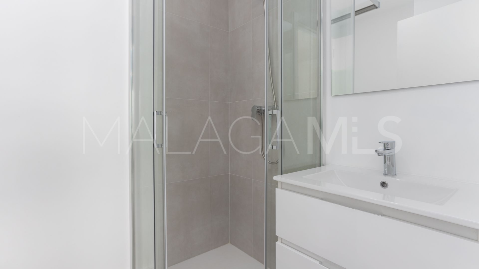 Guadalmina Baja, apartamento a la venta