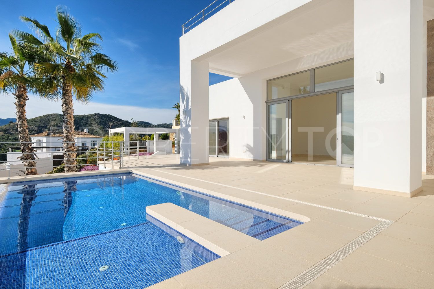 4 bedrooms Puerto del Capitan villa for sale