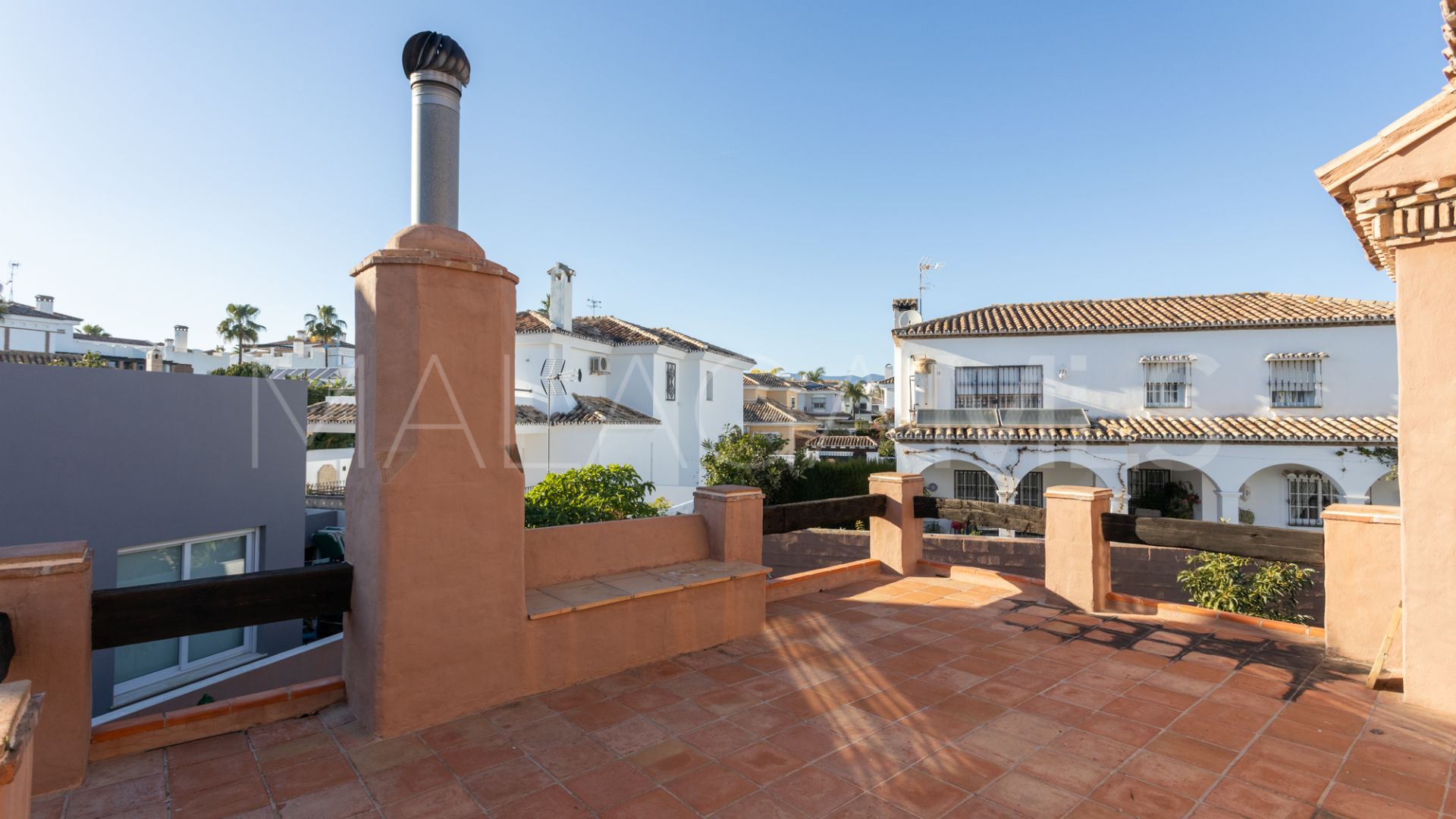 Villa for sale in Las Petunias