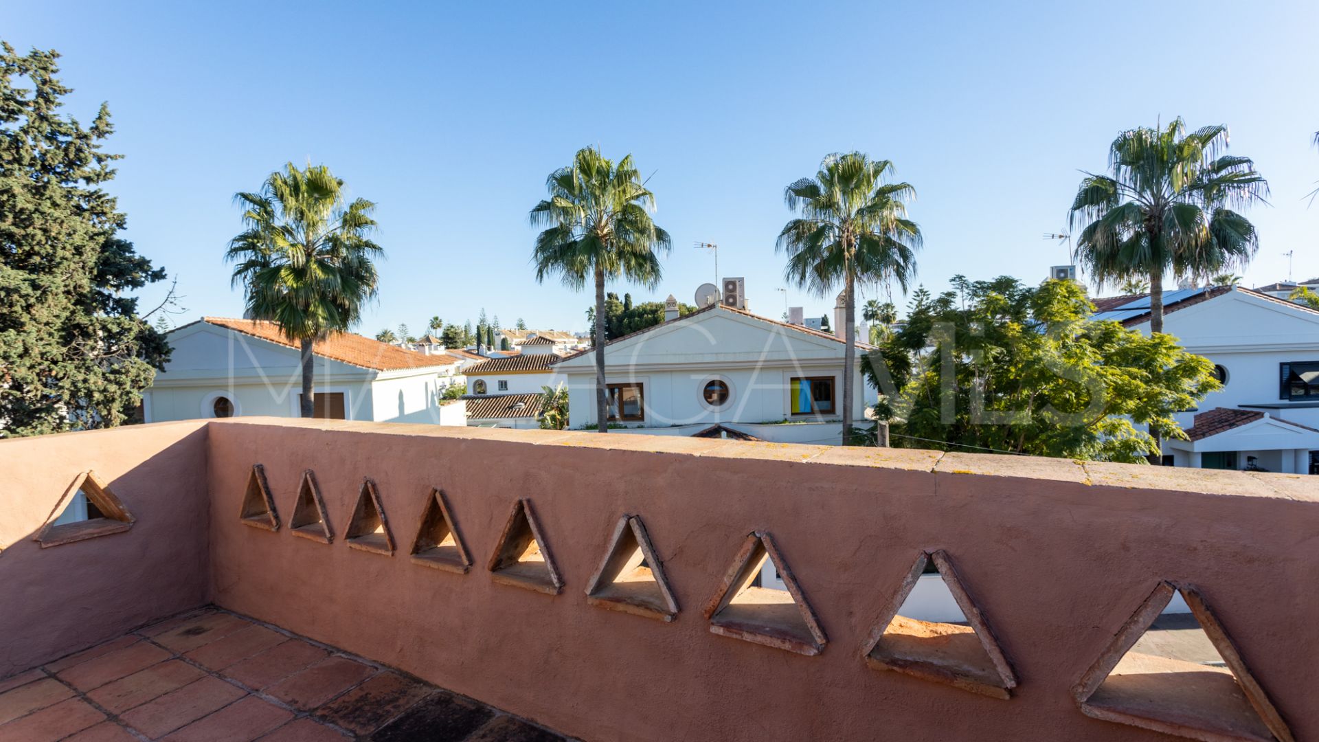 Villa for sale in Las Petunias