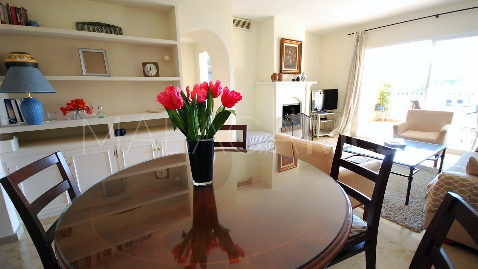 Apartamento for sale with 2 bedrooms in Guadalmina Alta