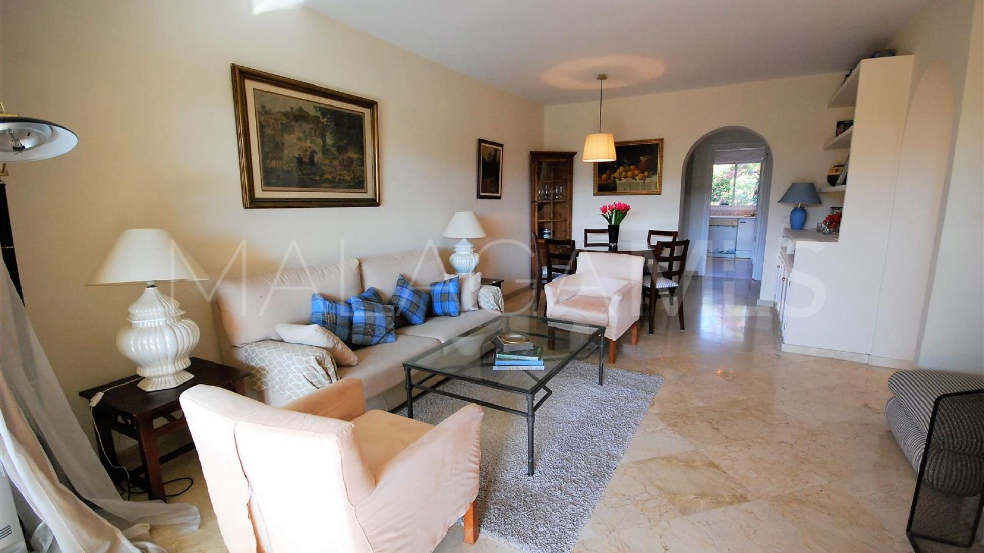 Apartamento for sale with 2 bedrooms in Guadalmina Alta